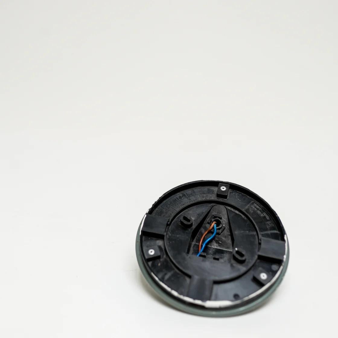 Lámpara escultórica minimalista de Orni Halloween para Artemida en venta 1