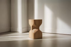 Tabouret minimal en bois massif Socle No54, Design by Joel Escalona