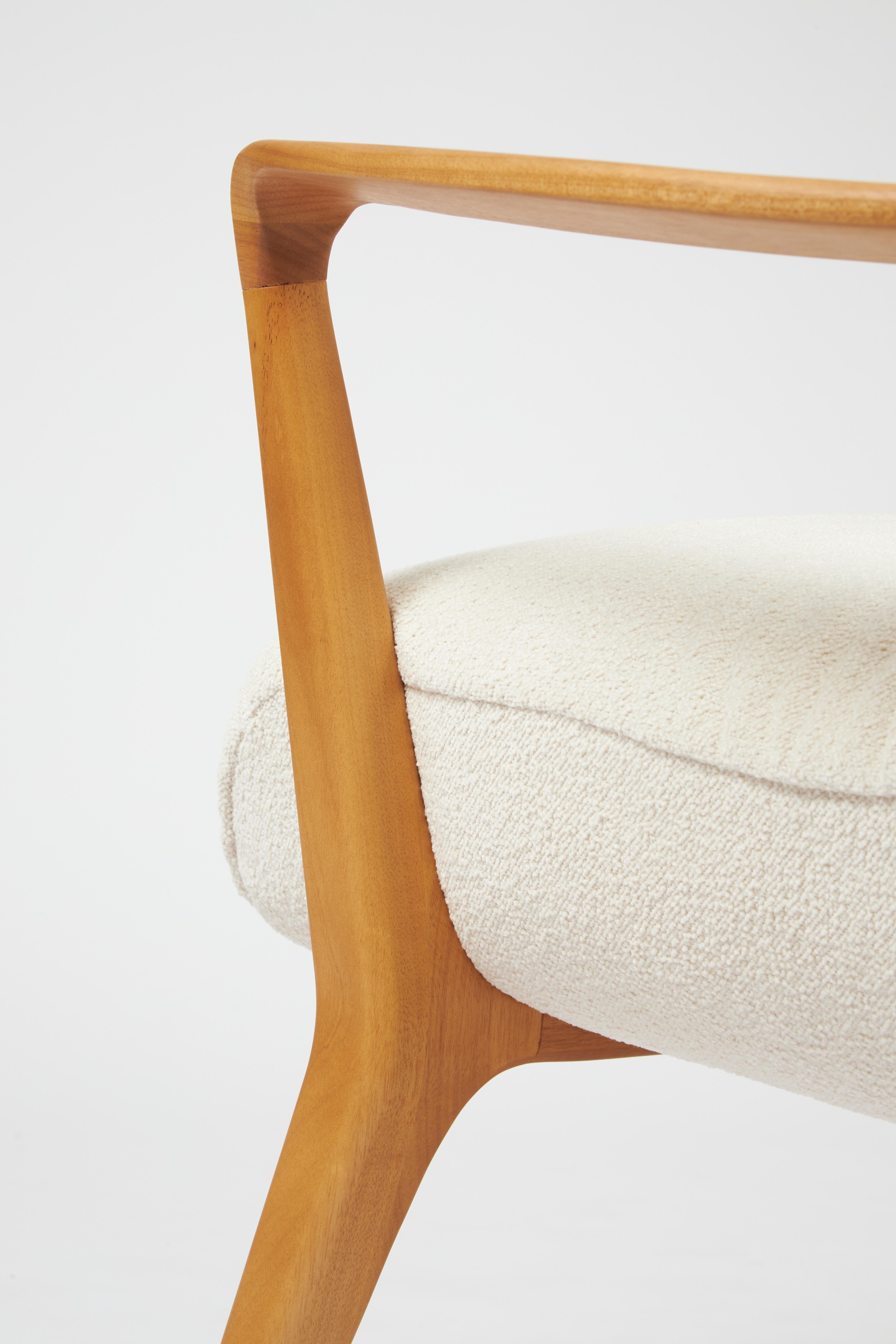 Minimal Style Insigne Armchair Sculpted in walnut solid wood finish, textiles For Sale 1