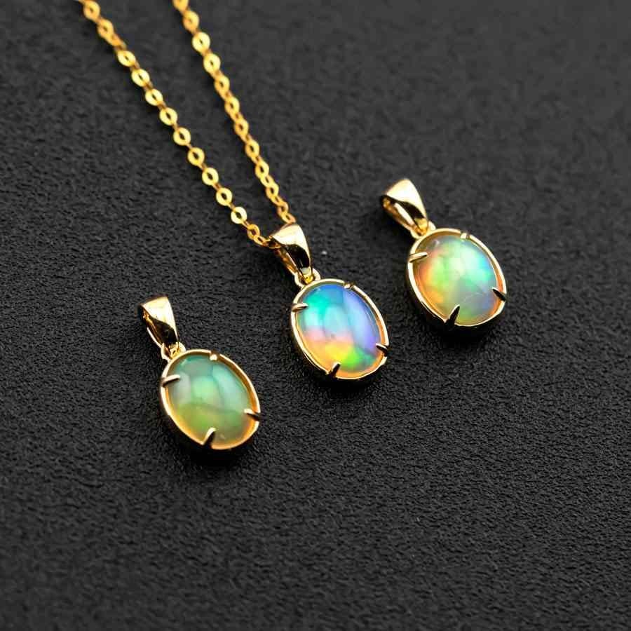 Collier de style minimal avec pendentif en opale éthiopienne ovale en or jaune 18k.

Expédition nationale gratuite par USPS First Class ! Sac ou boîte cadeau gratuit avec chaque commande !

L'opale, la reine des pierres précieuses, est l'une des