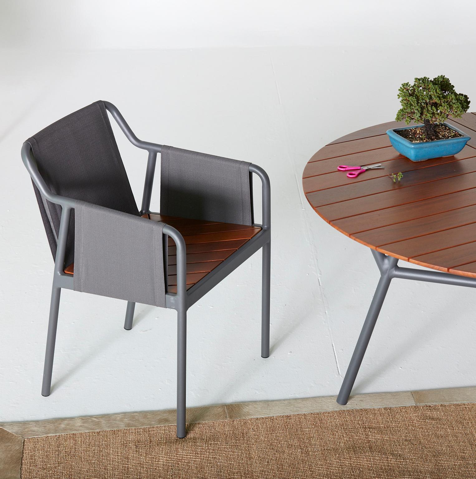 Brazilian Minimal Style Round Tables in Metal and Solid Wood For Sale