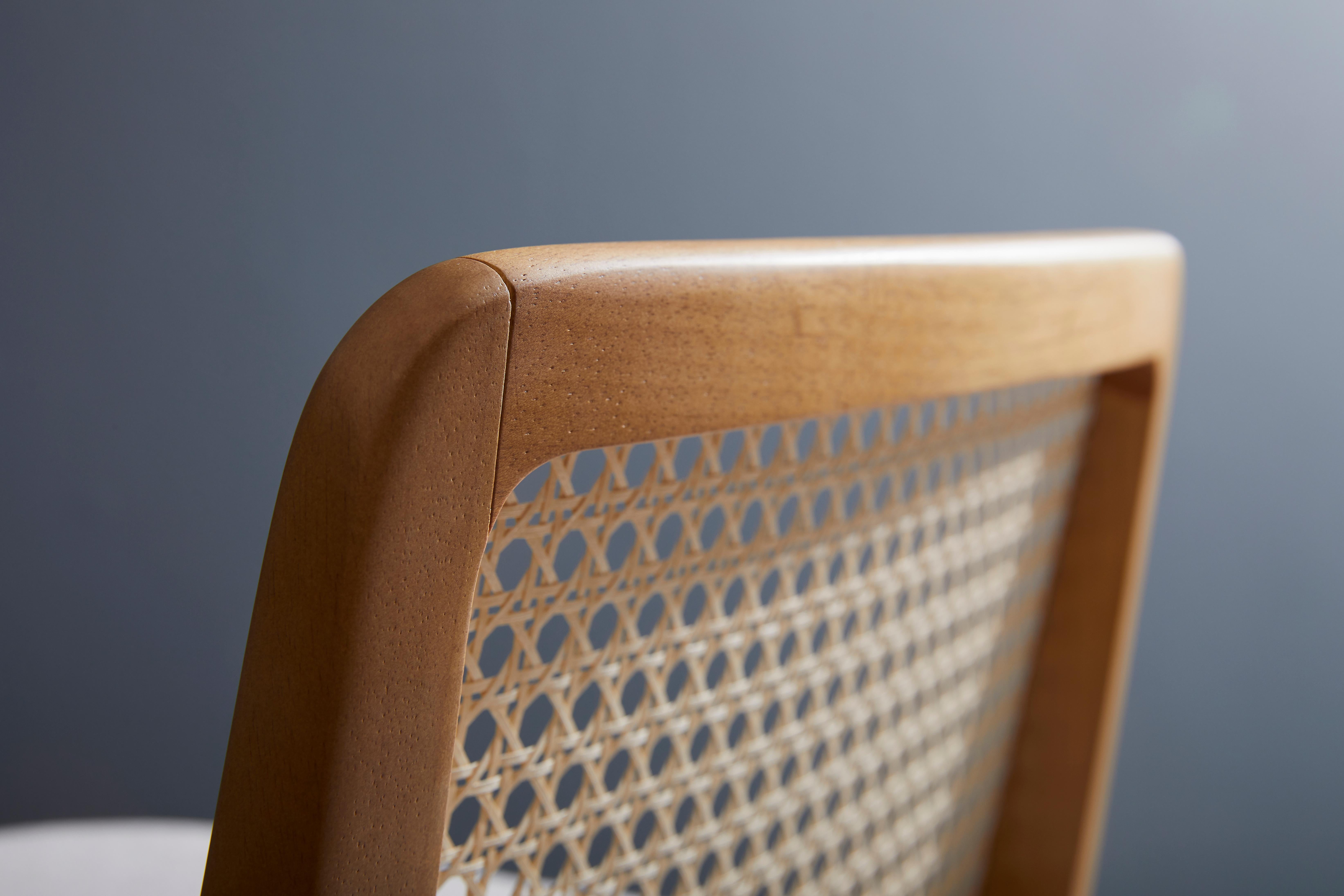 Minimal Style, Solid Wood Chair, Textile Seating, Solid Backboard, with Arms In New Condition For Sale In Vila Cordeiro, São Paulo