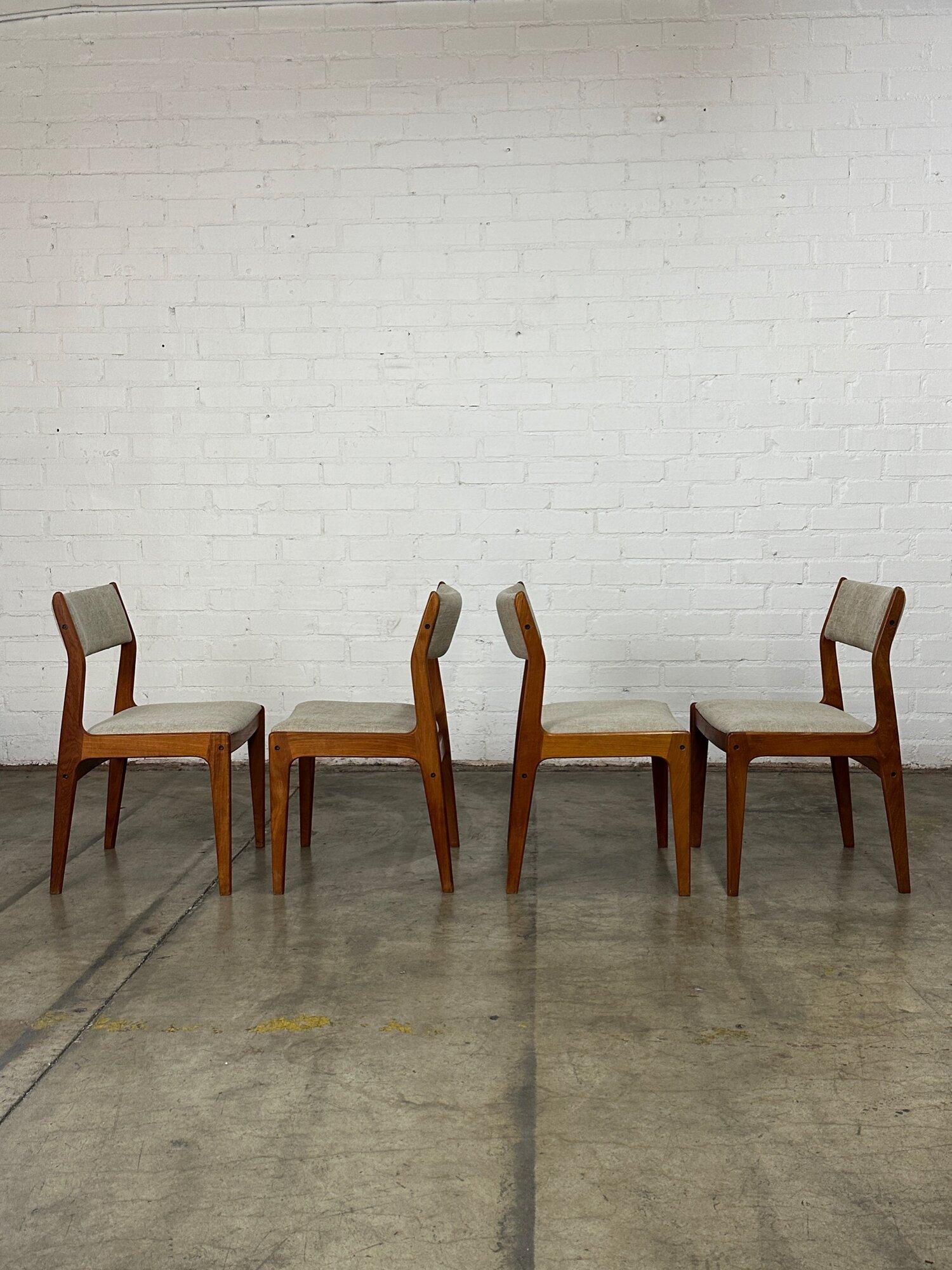 Minimal Teak dining chairs-set of four In Good Condition For Sale In Los Angeles, CA