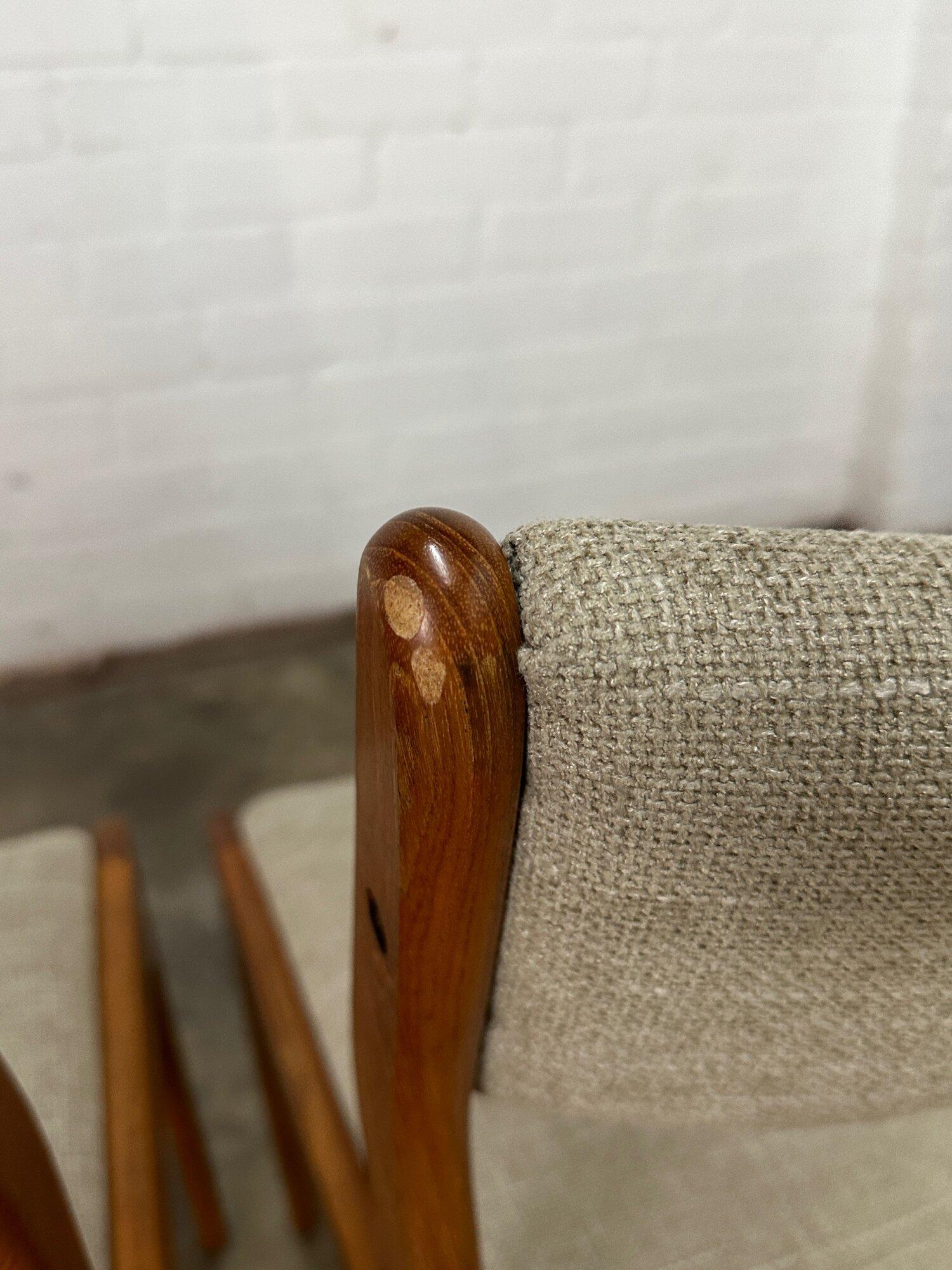 Minimal Teak dining chairs-set of four For Sale 2