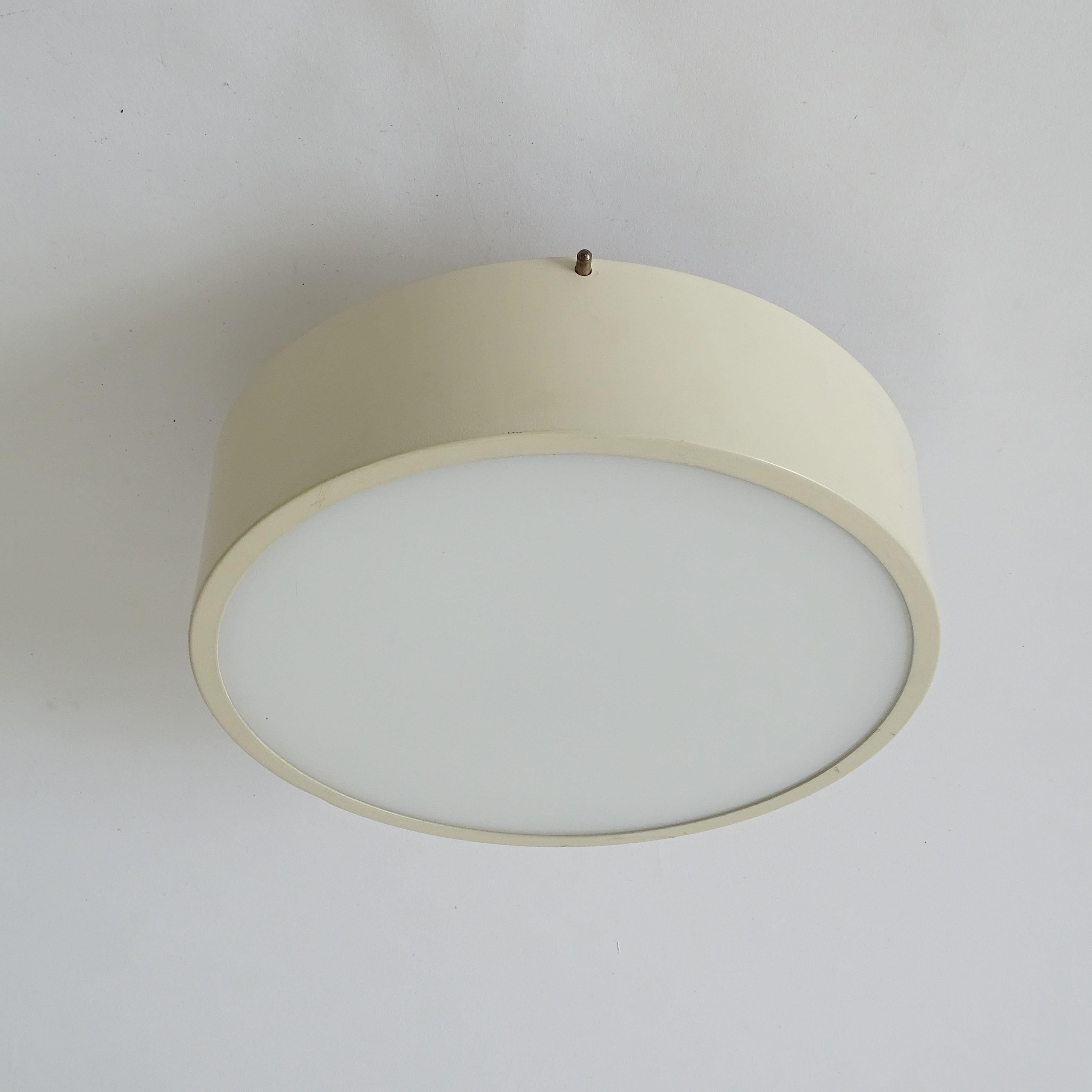 Mid-Century Modern Minimal Tito Agnoli Flush Mount Ceiling Lamp for Oluce, Italy 1960s For Sale