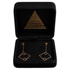 Minimal Two Chairs Earrings in 18K Gold by Ornamento e Delitto