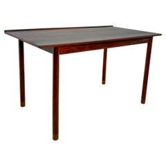 Escritorio minimalista moderno de mediados de siglo de Hans Olsen  Nogal oscuro y teca