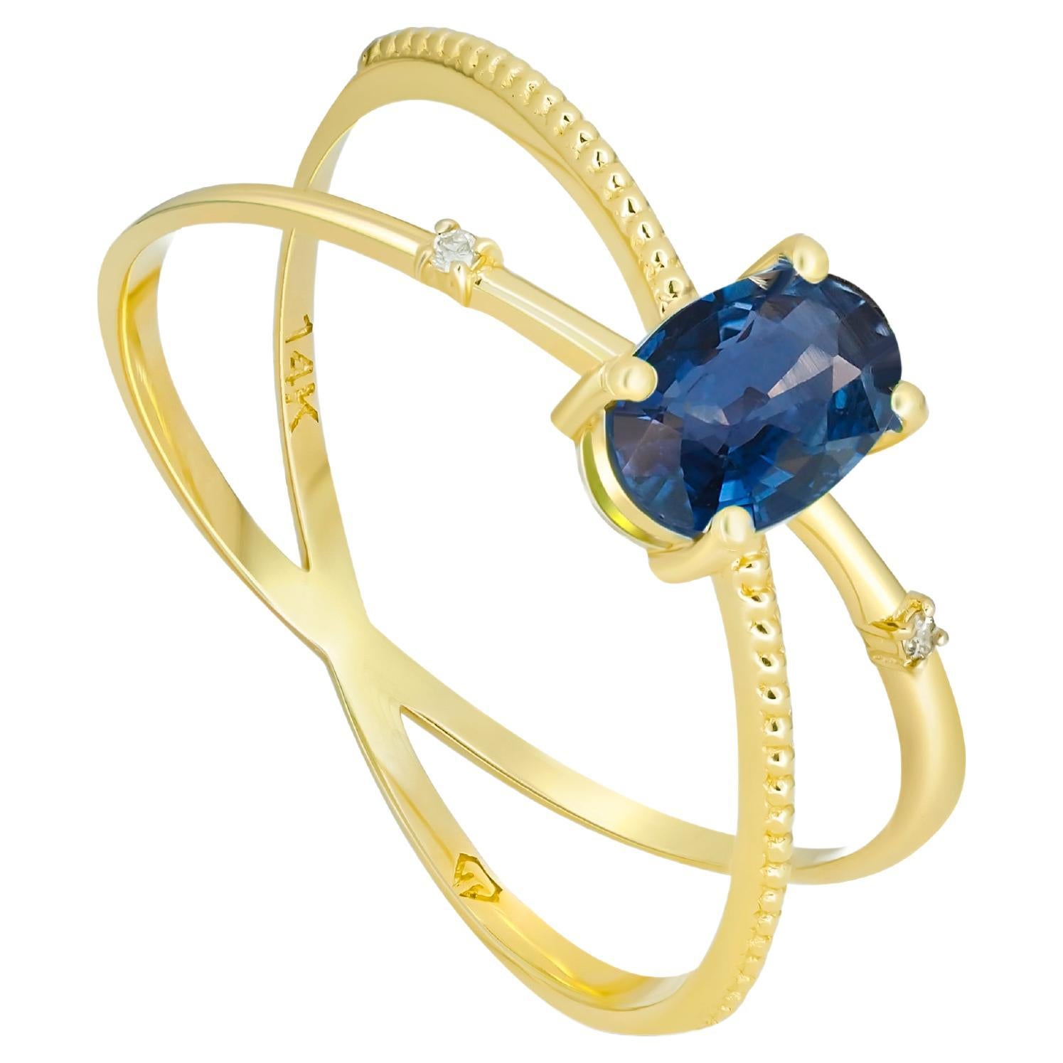  Gold Ring with Sapphire and Diamonds. Blue sapphire ring.!