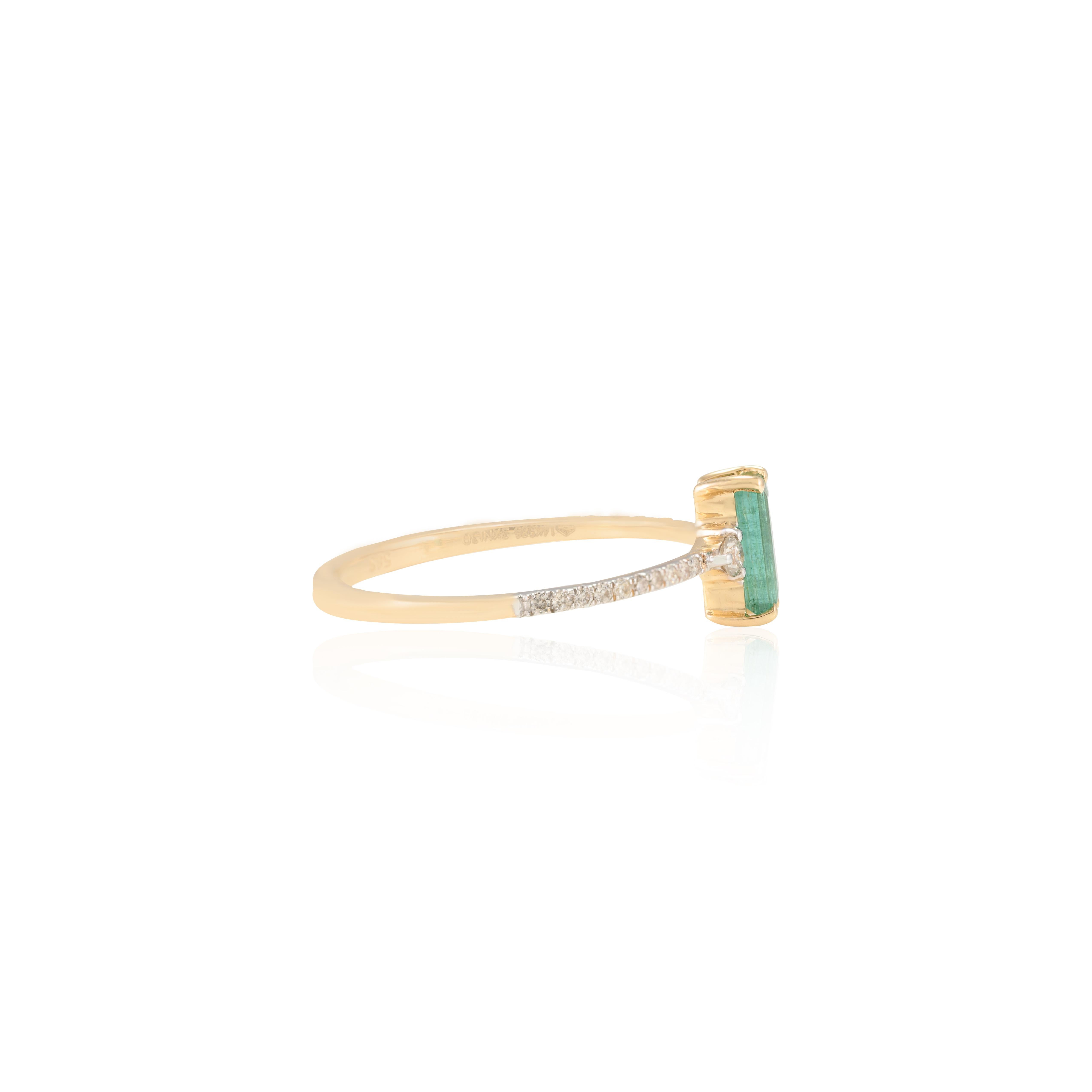 For Sale:  Minimalist Emerald and Diamond Everyday Ring 14k Solid Yellow Gold 5