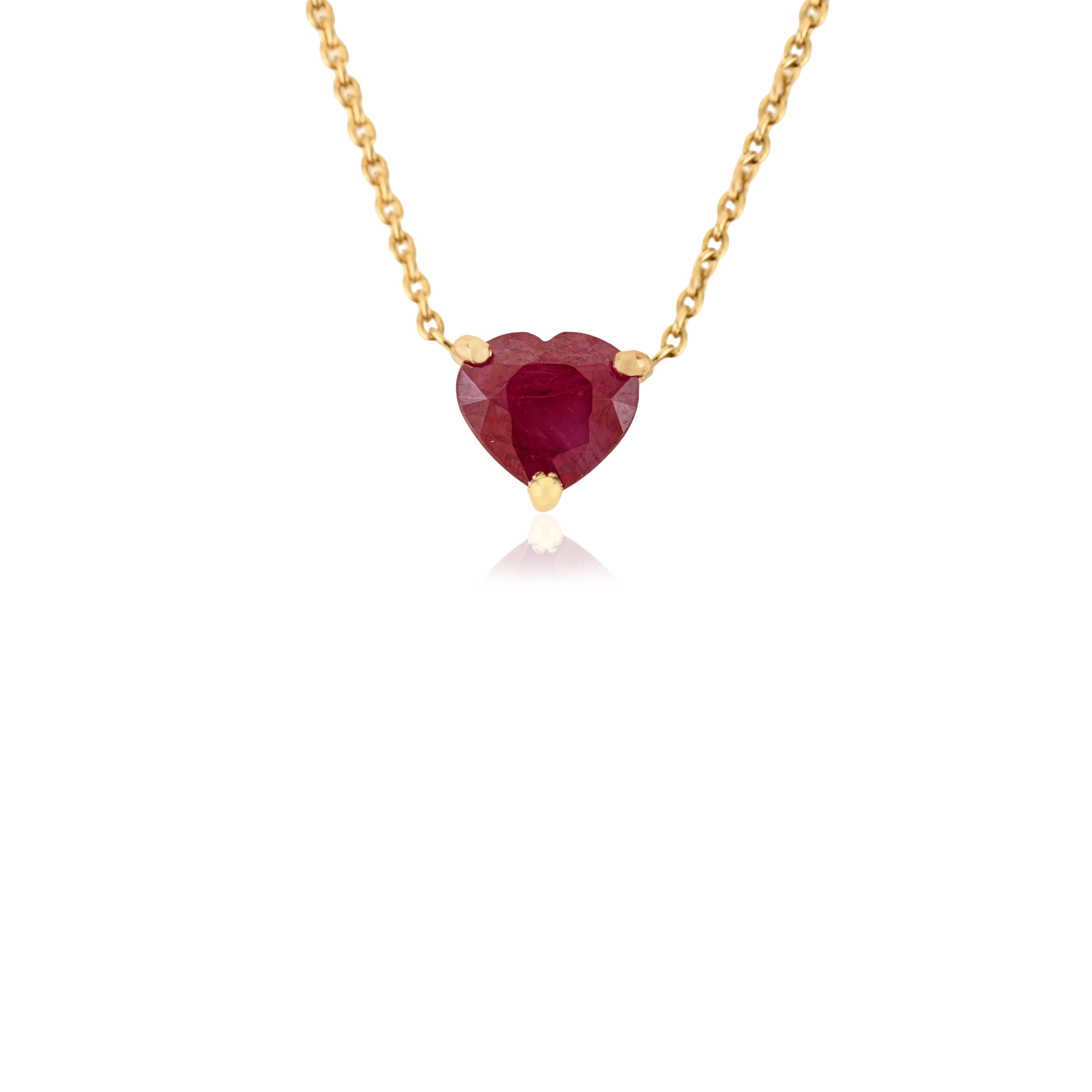 Minimalistischer 1 Karat herzförmiger natürlicher Rubin Anhänger Halskette in 14K Gelbgold im Angebot 3