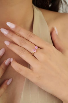Bague ouverte minimaliste « Toi et Moi » sertie d'un saphir rose de 1,16 ct, en or jaune massif 14 carats