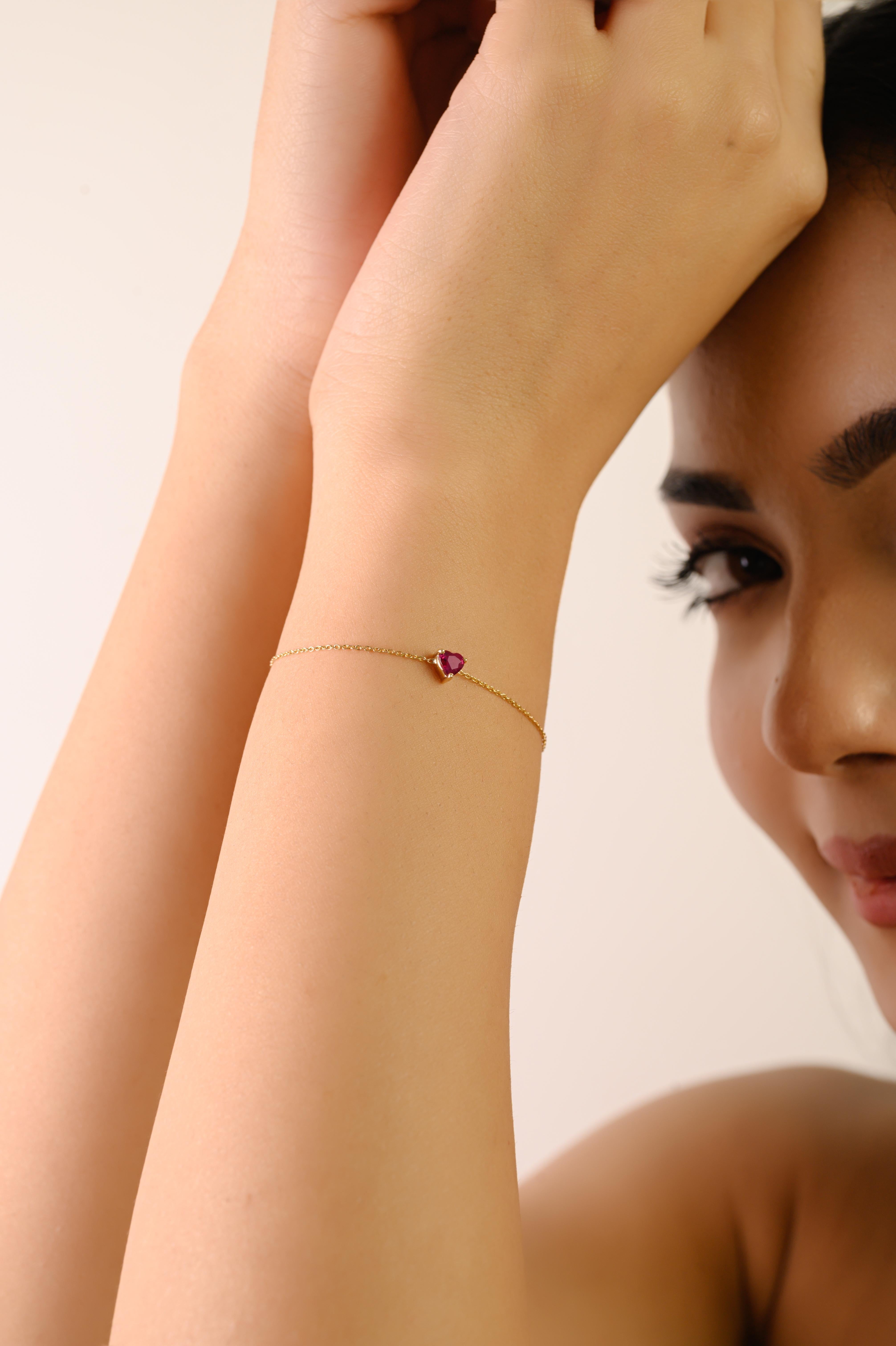 De las mujeres Minimalist 14K Solid Yellow Gold Heart-Shaped Natural Ruby Dainty Chain Bracelet en venta