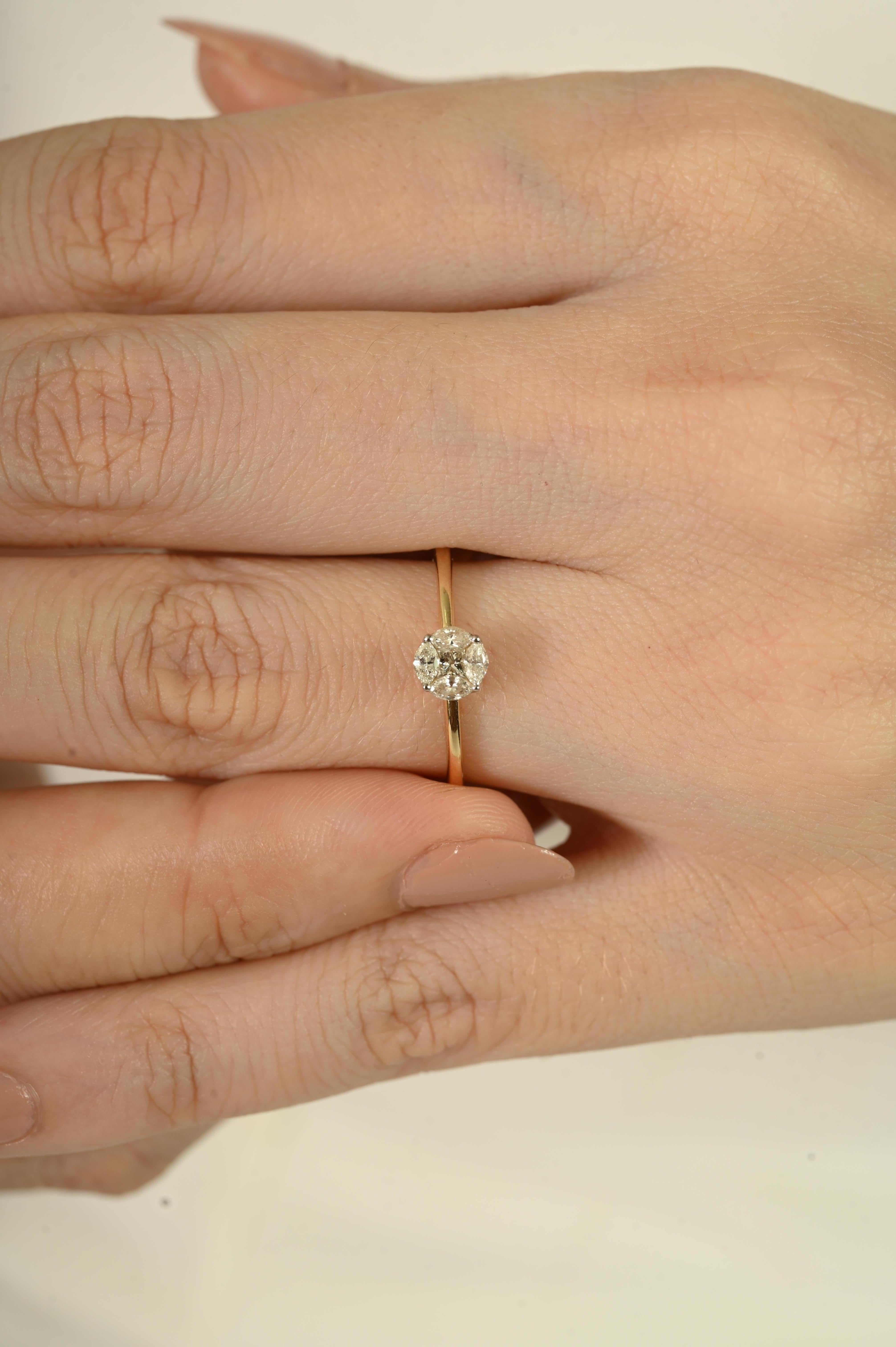 Im Angebot: Minimalistischer 14K Massiv Gelbgold Marquise Diamant Cluster Ring in Prong Set () 4