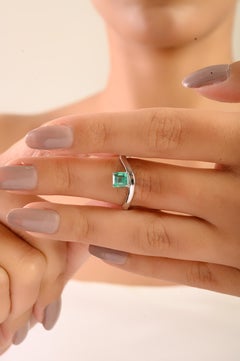Minimalist 14K White Gold Square-Cut Emerald Wave Solitaire Ring Christmas Gift