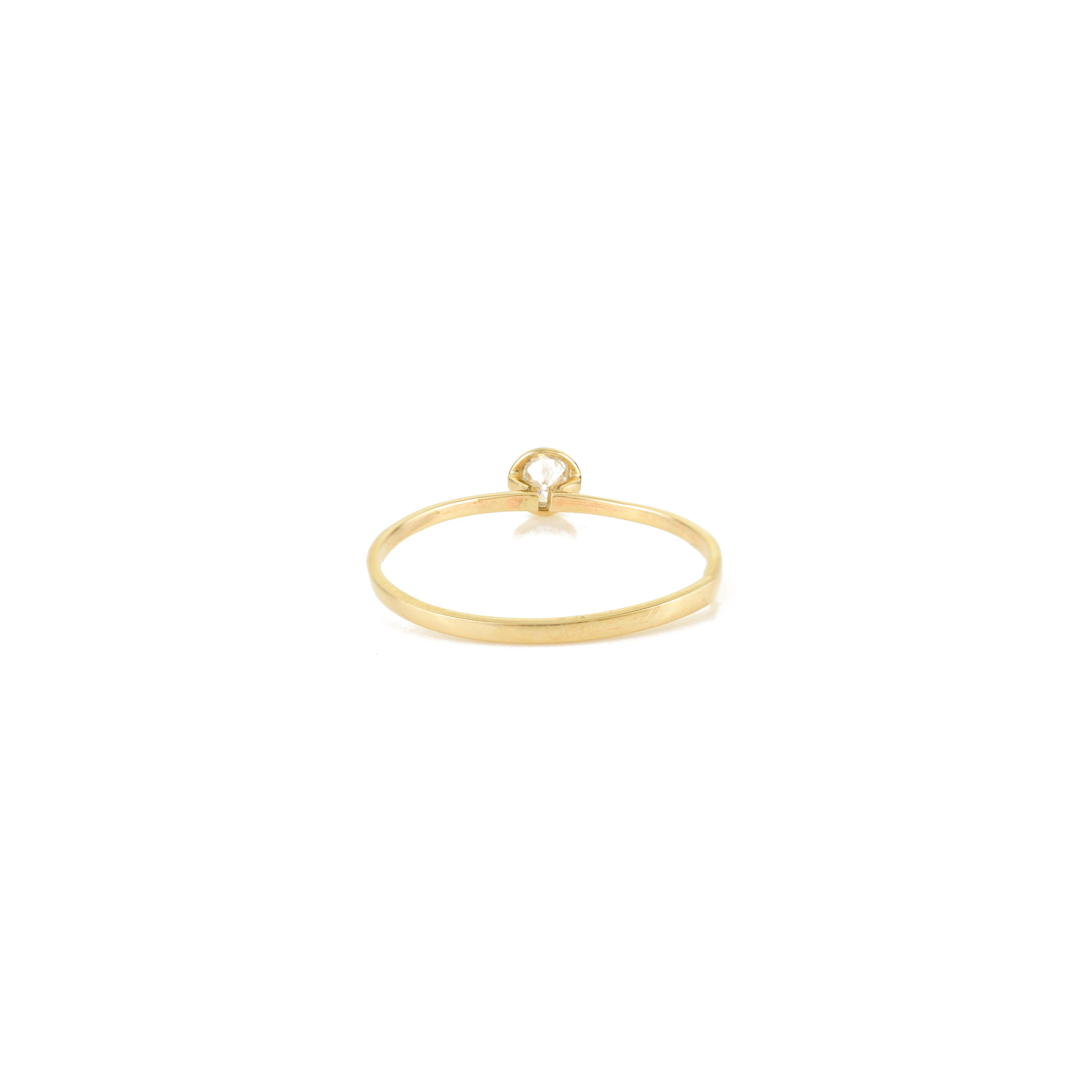 En vente :  Bague solitaire en or jaune 14k avec chaton et diamant Minimaliste Bijoux de tous les jours 7