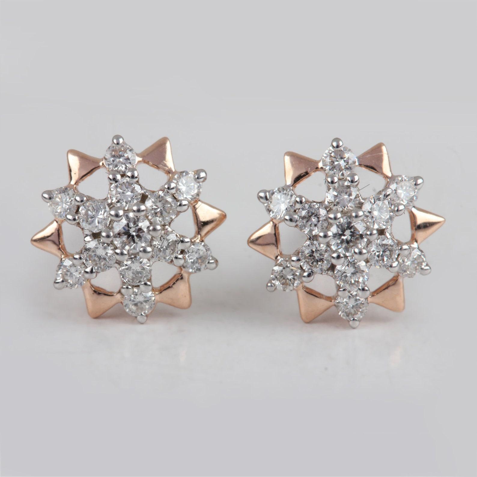 Minimalista Pendientes de Diamantes Naturales de Oro Amarillo de 14k Bonito Regalo de Aniversario. en Nuevo estado para la venta en Chicago, IL