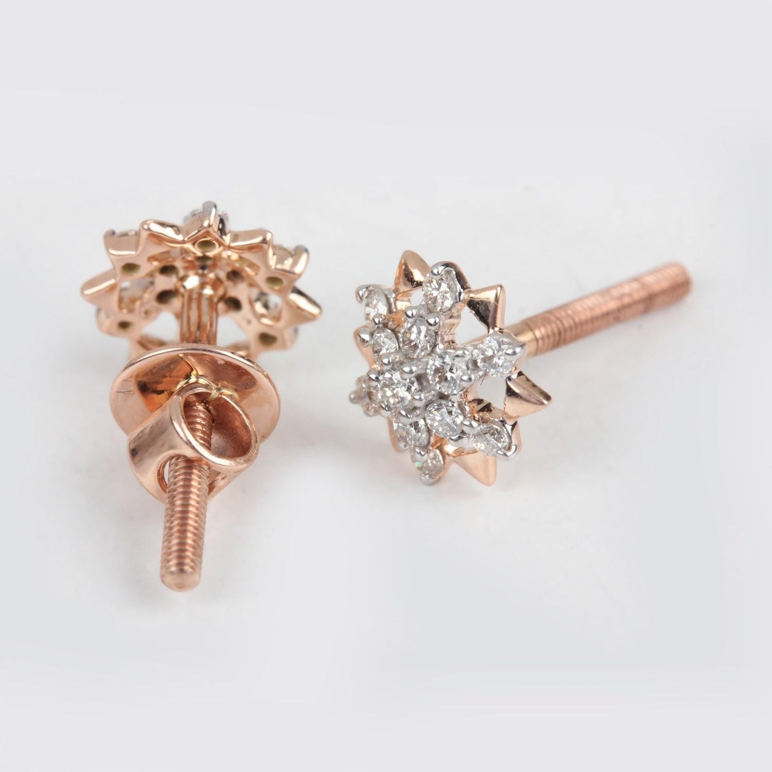 Femenino o masculino Minimalista Pendientes de Diamantes Naturales de Oro Amarillo de 14k Bonito Regalo de Aniversario. en venta