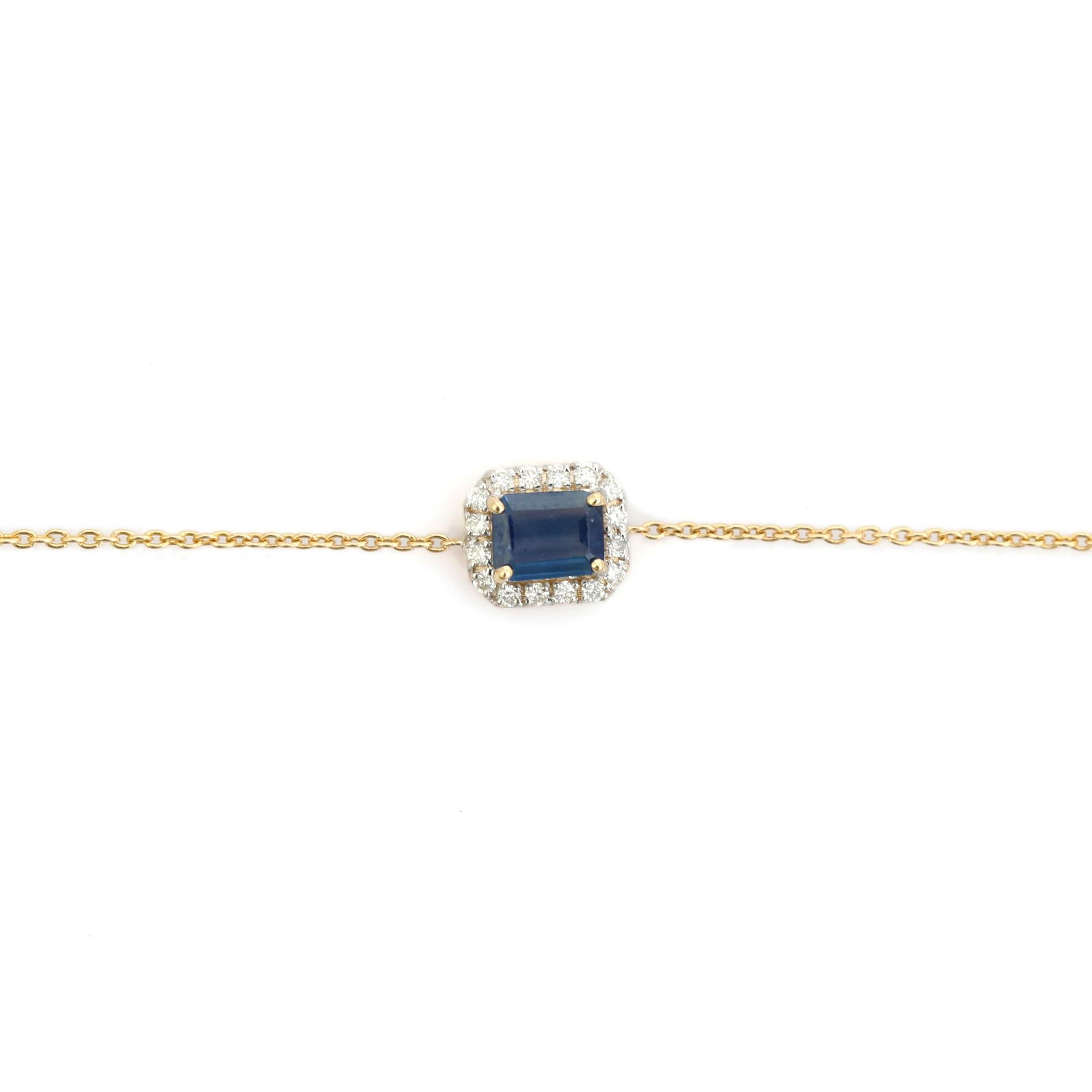 Pulsera minimalista de oro amarillo de 14 quilates con cadena octogonal de zafiro azul y halo de diamantes en venta 2