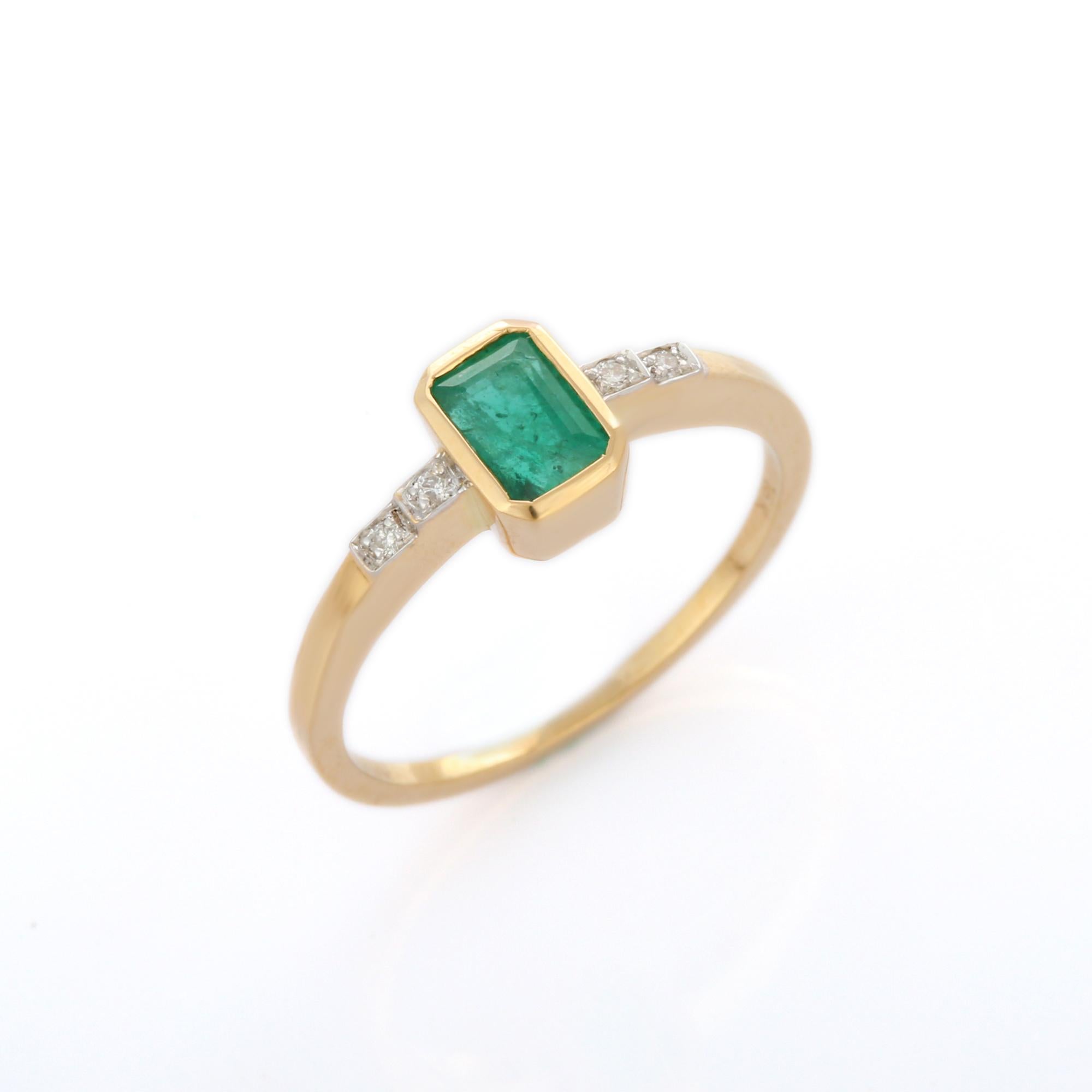 For Sale:  18K Yellow Gold Octagon Cut Emerald and Diamond Stackable Ring, Gift for Her 2