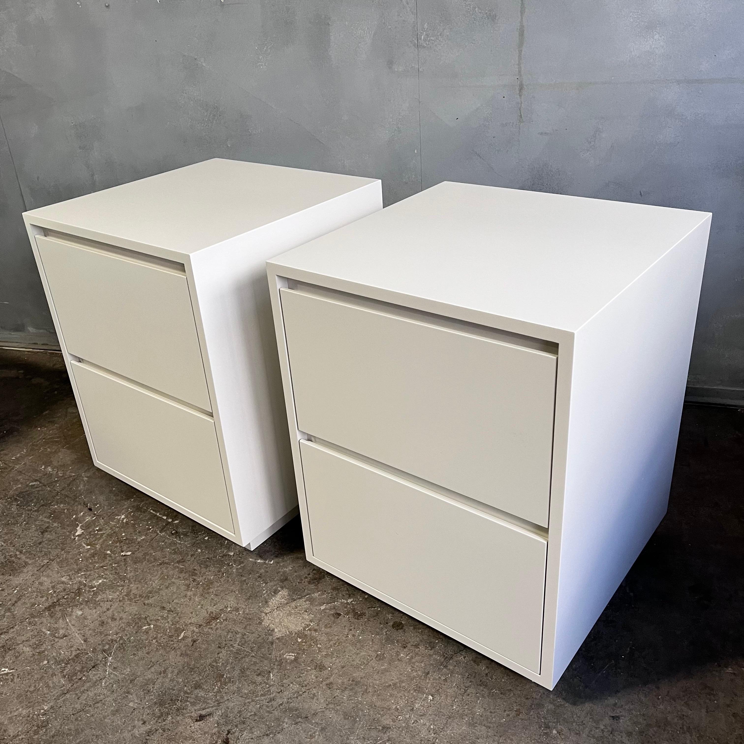 Minimalist 1980's Off-White Taupe Satin Lacquer Night Stands 2