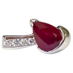 Minimalist 3 Carat Pear Cut Ruby and Diamond White Gold Bridal Ring Fashion Ring