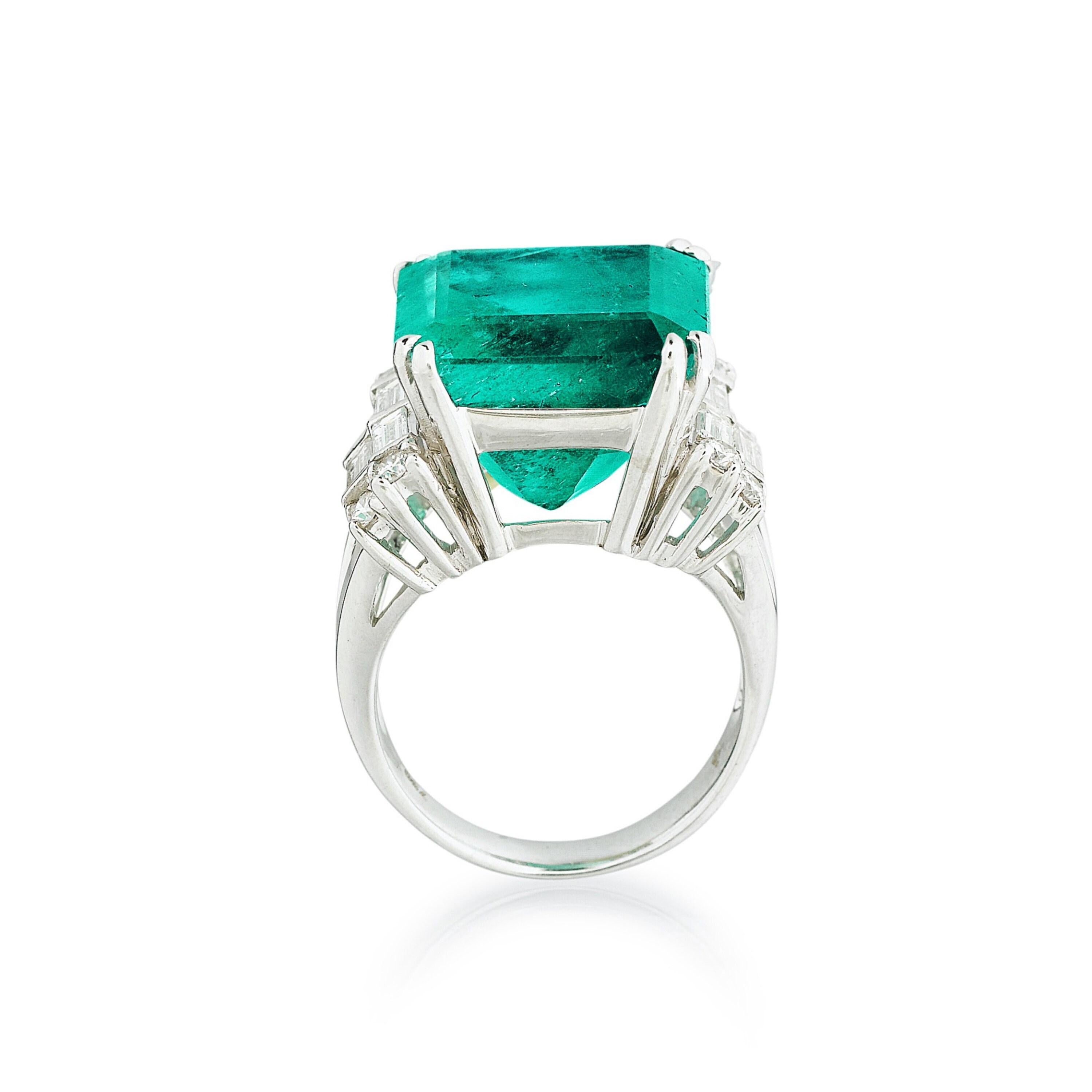 For Sale:  Minimalist 8 Carat Emerald Engagement Ring, Big Emerald and Diamond Ring 3