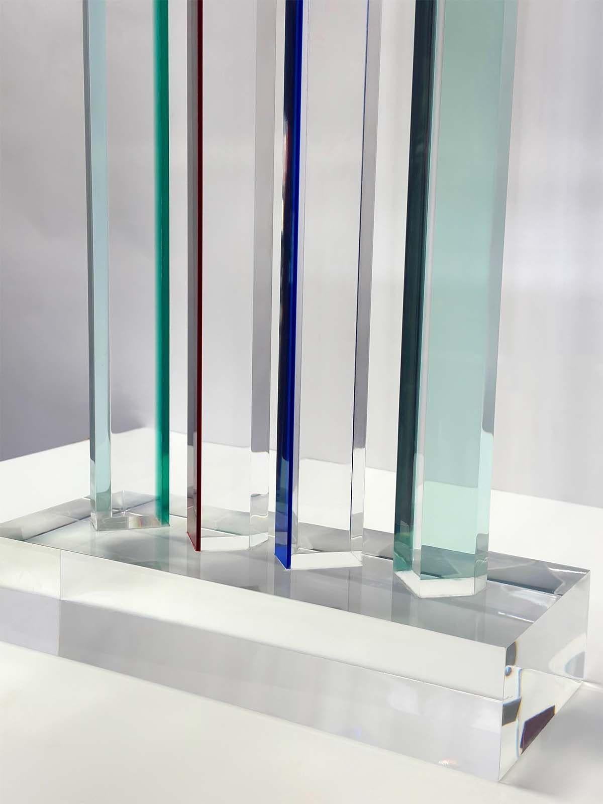 Minimalist acrylic sculpture with red and blue tones in the style of Vasa Mihich. Made in USA, c. 1990's.
Dimensions:
50.5