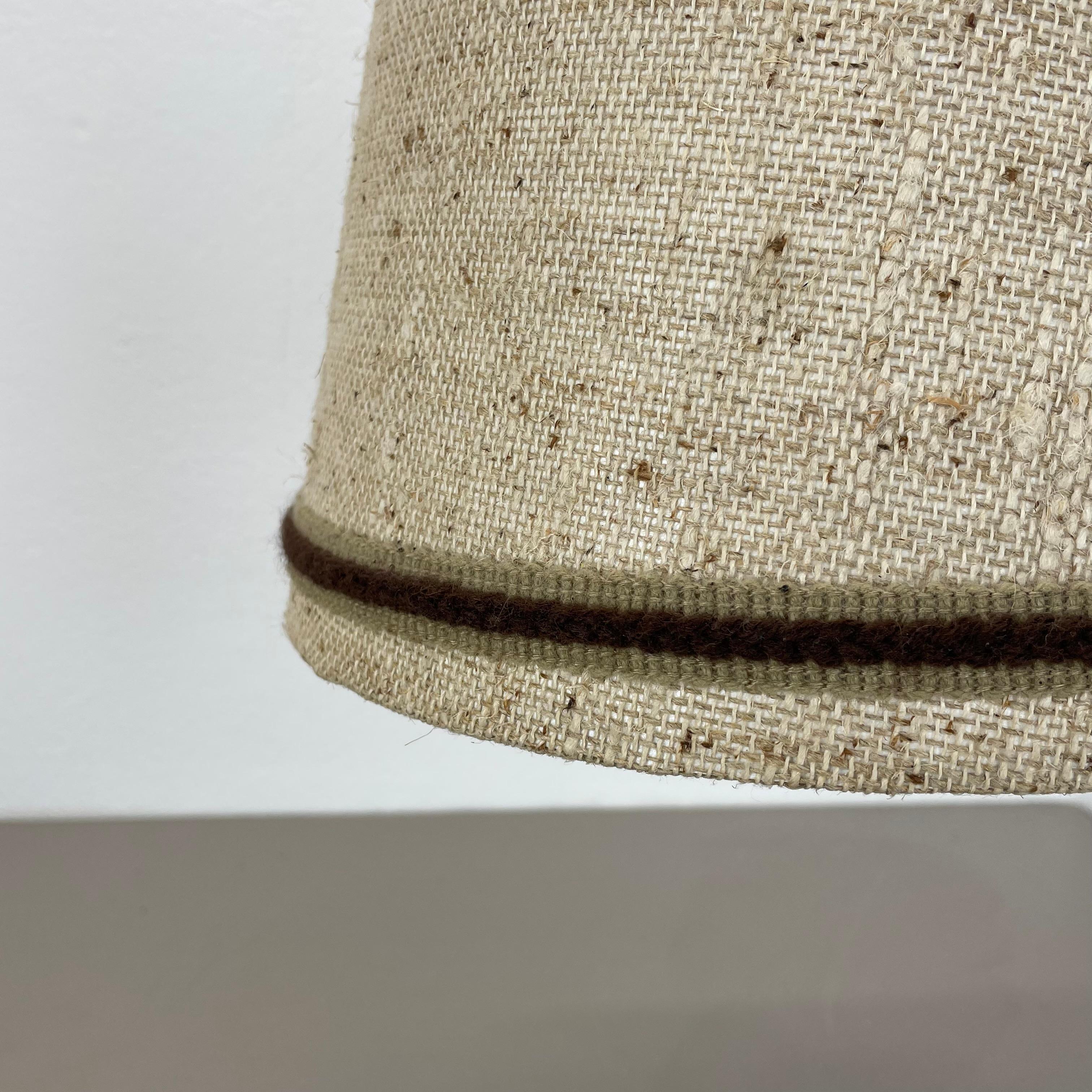 Metallo Applique minimalista a braccio oscillante regolabile in ottone con paralume, Germania, anni '70 in vendita
