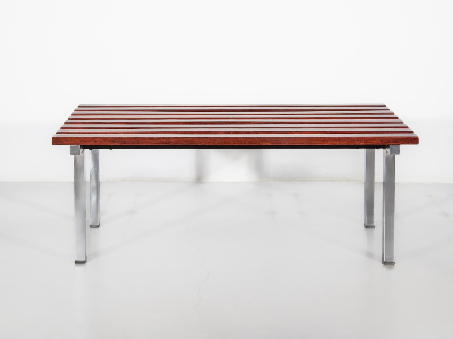 Minimalist slatted bench in dark wood with square chrome base. Great bench to decorate your hallway, living-room or office space. In original very good condition.