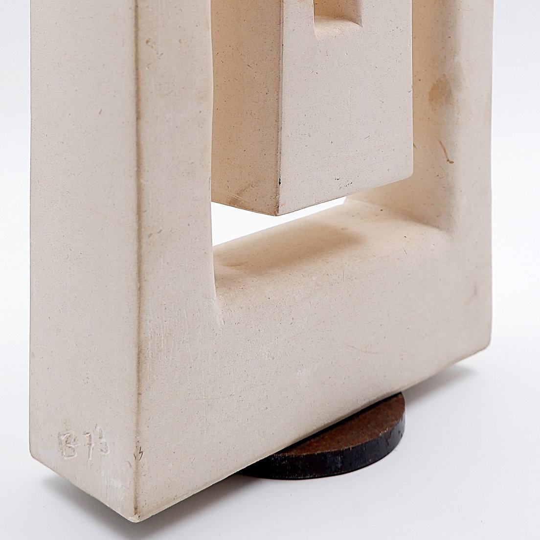 Minimalist and geometric sculpture - Signed and dated 1973 1