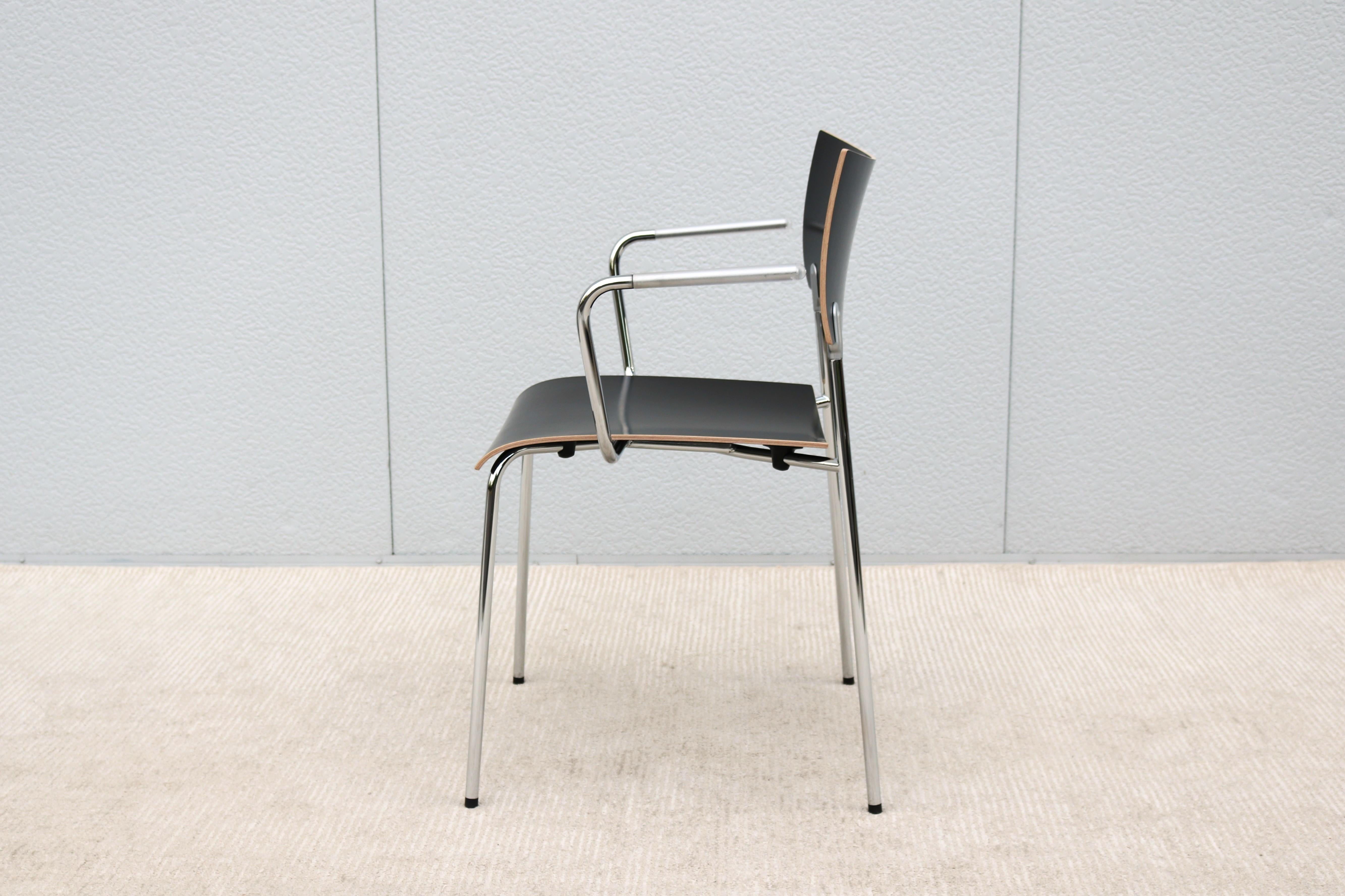 Sedia minimalista Antti Kotilainen per Piiroinen, Knoll Chip A Wood e Chrome in vendita 2