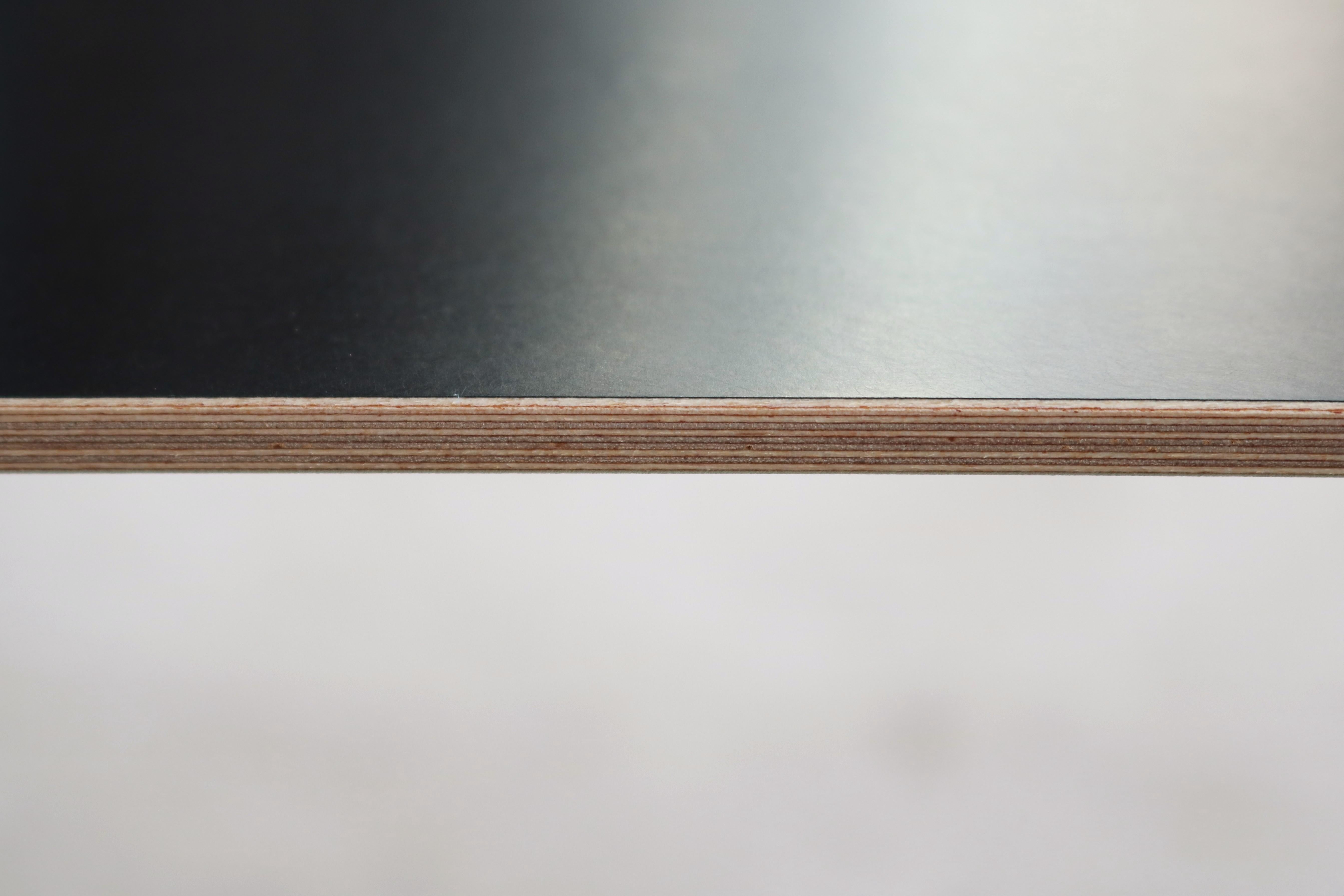 Sedia minimalista Antti Kotilainen per Piiroinen, Knoll Chip A Wood e Chrome in vendita 9