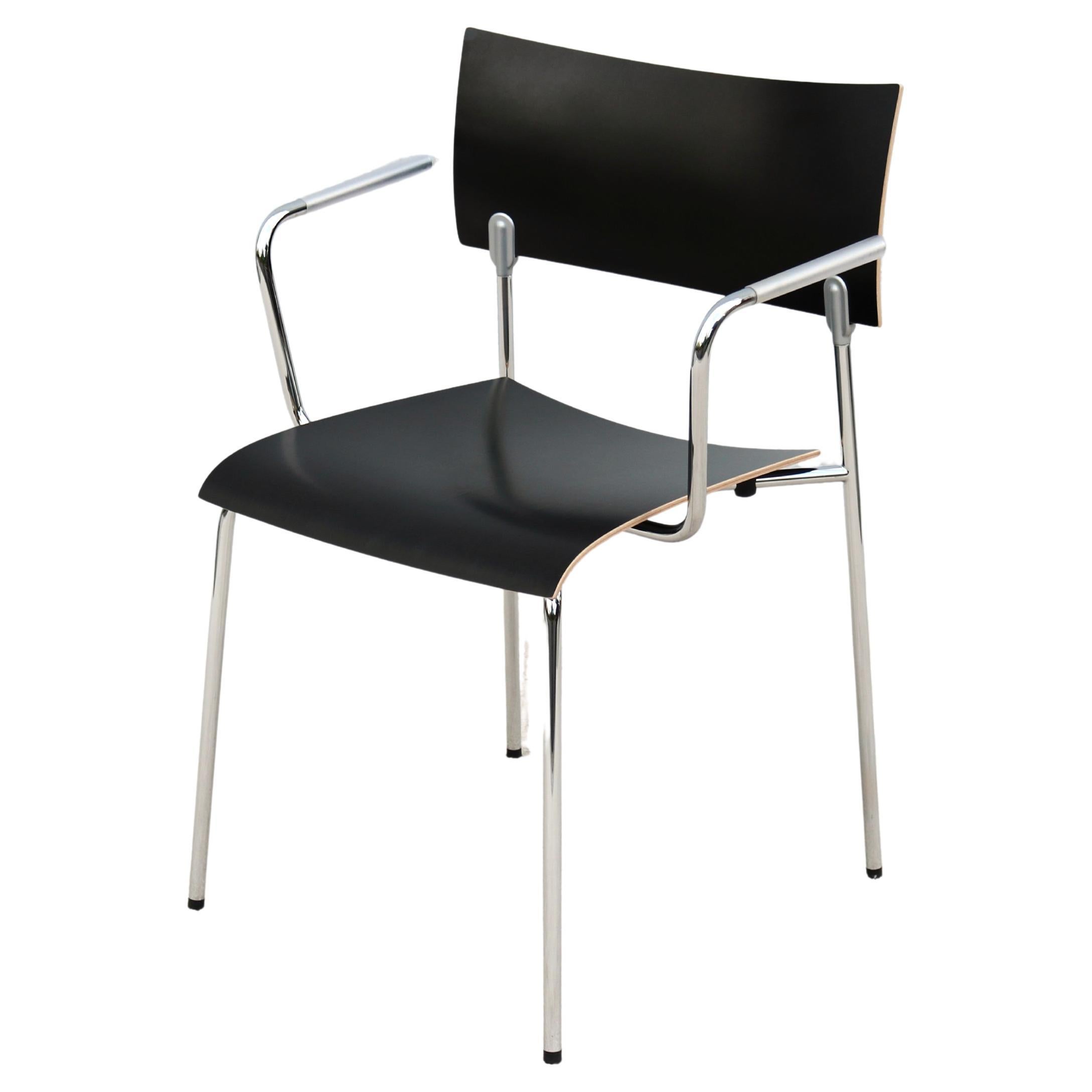 Sedia minimalista Antti Kotilainen per Piiroinen, Knoll Chip A Wood e Chrome in vendita