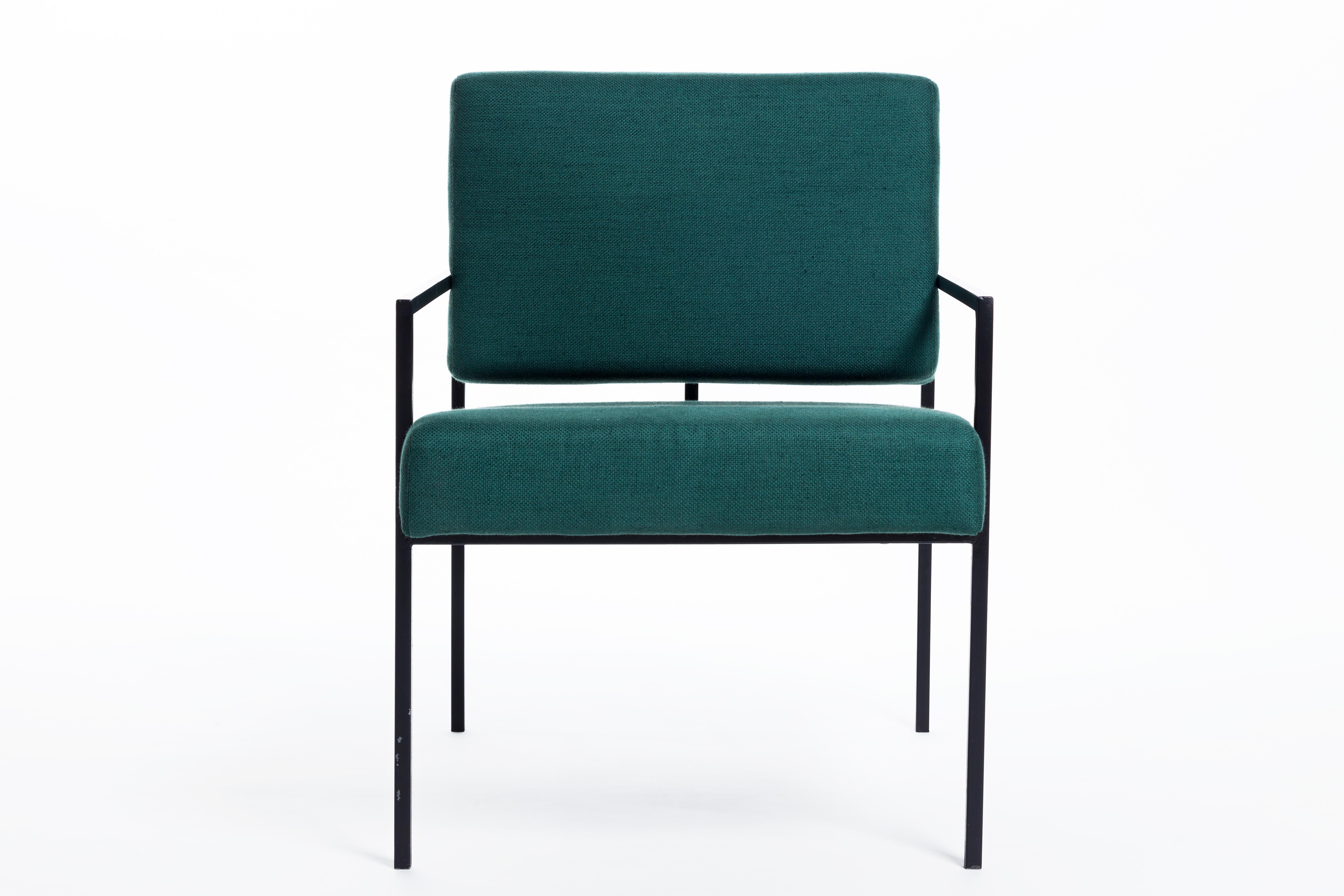 armchair minimalist