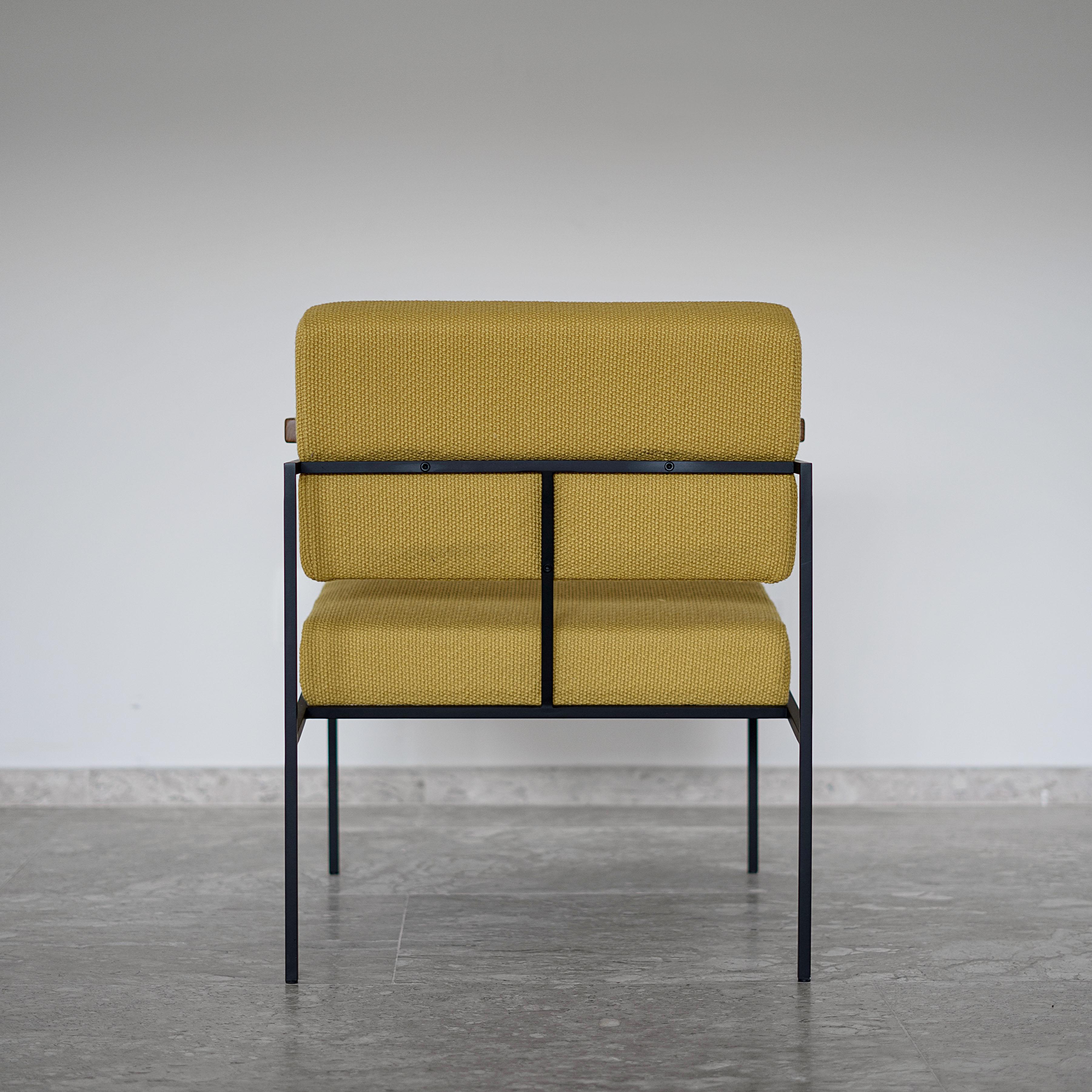 Minimalistischer minimalistischer Sessel „Helena“ von Samuel Lamas im Zustand „Neu“ im Angebot in Brasilia, DF