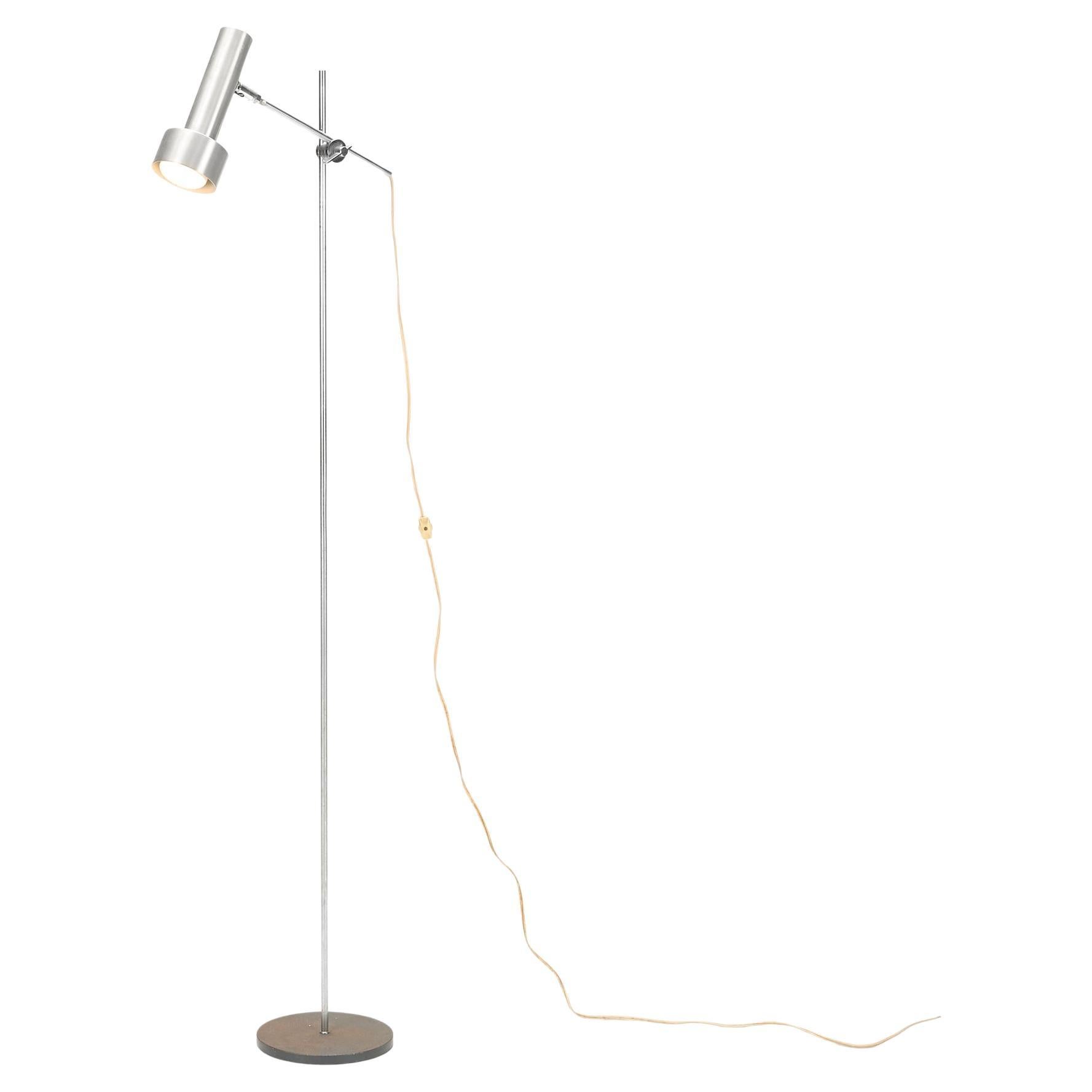 Minimalist Articulating Floor Lamp By Raak, 1960s in vendita