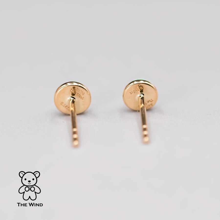 Orecchini minimalisti in oro giallo 18 carati con opale australiano solido in vendita 1