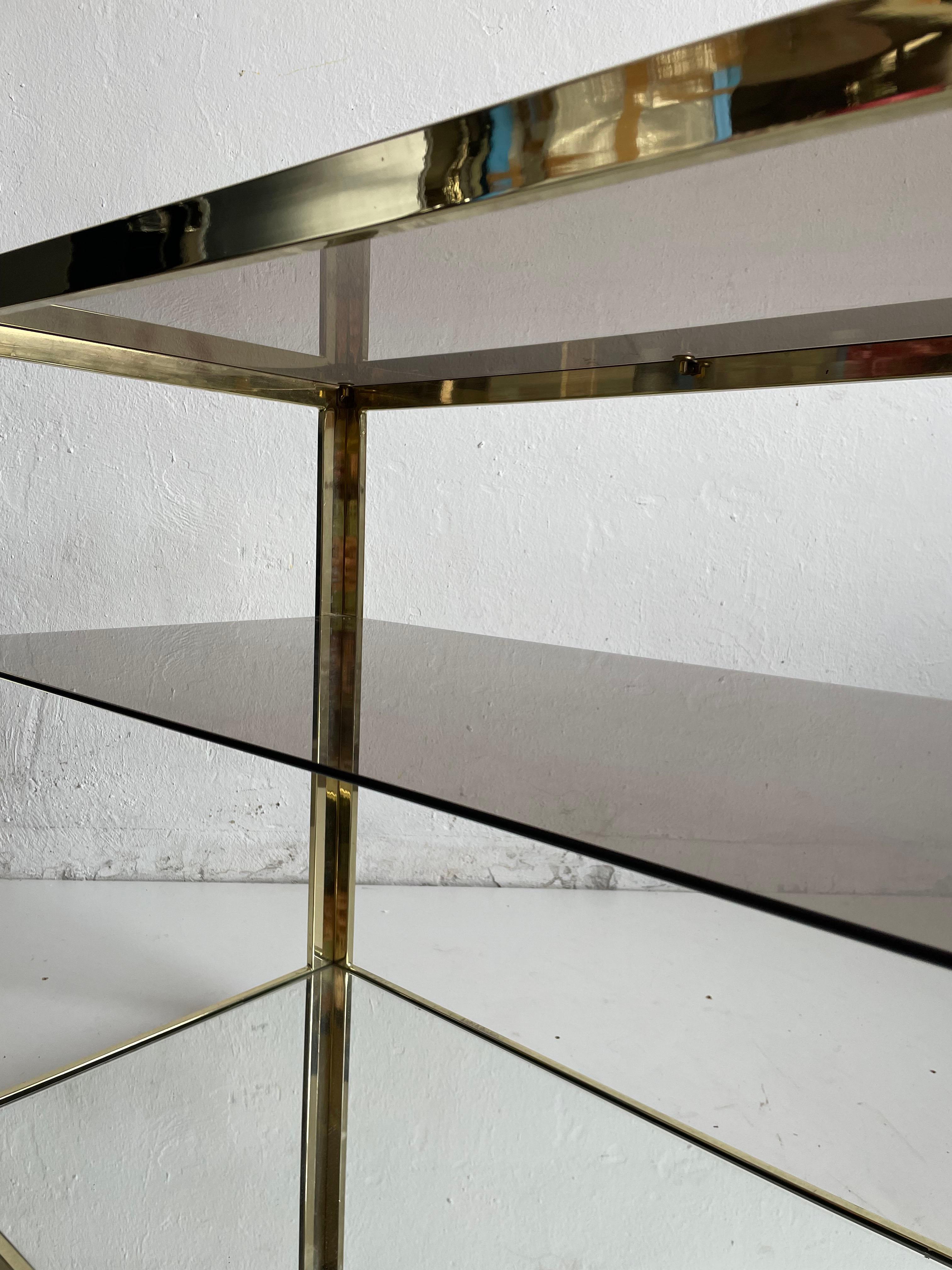 20th Century Minimalist Bar Service Trolley, Brass and Glass, 1970s  For Sale