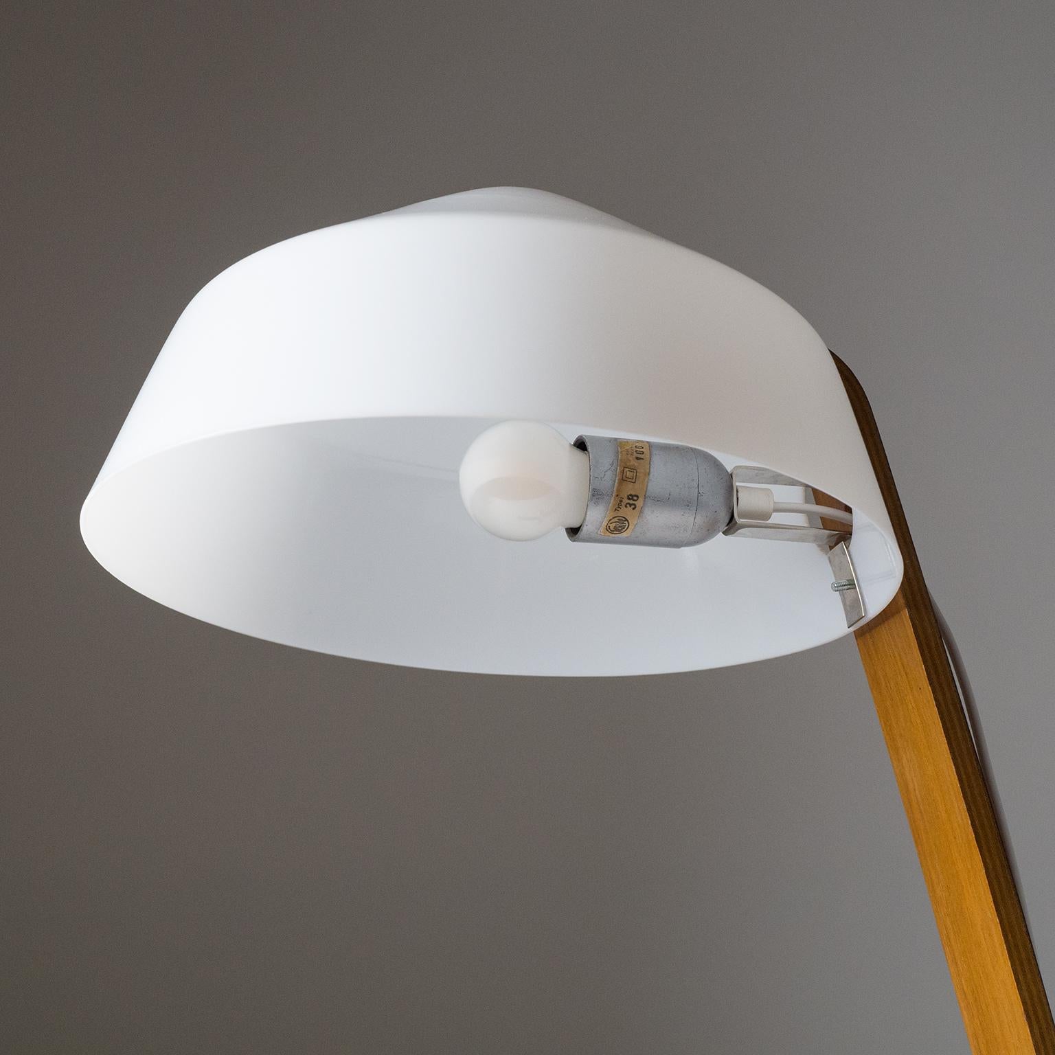 Lampe de bureau minimaliste en bois courbé, années 1960 en vente 2