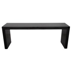 Table console minimaliste en laque noire