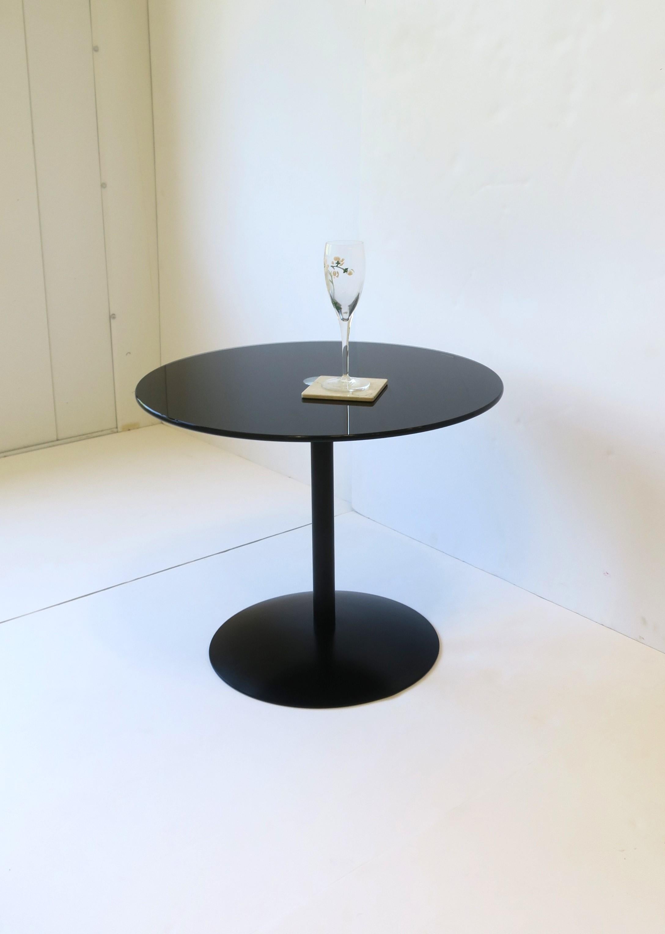Minimalist Black Side Drinks Table For Sale