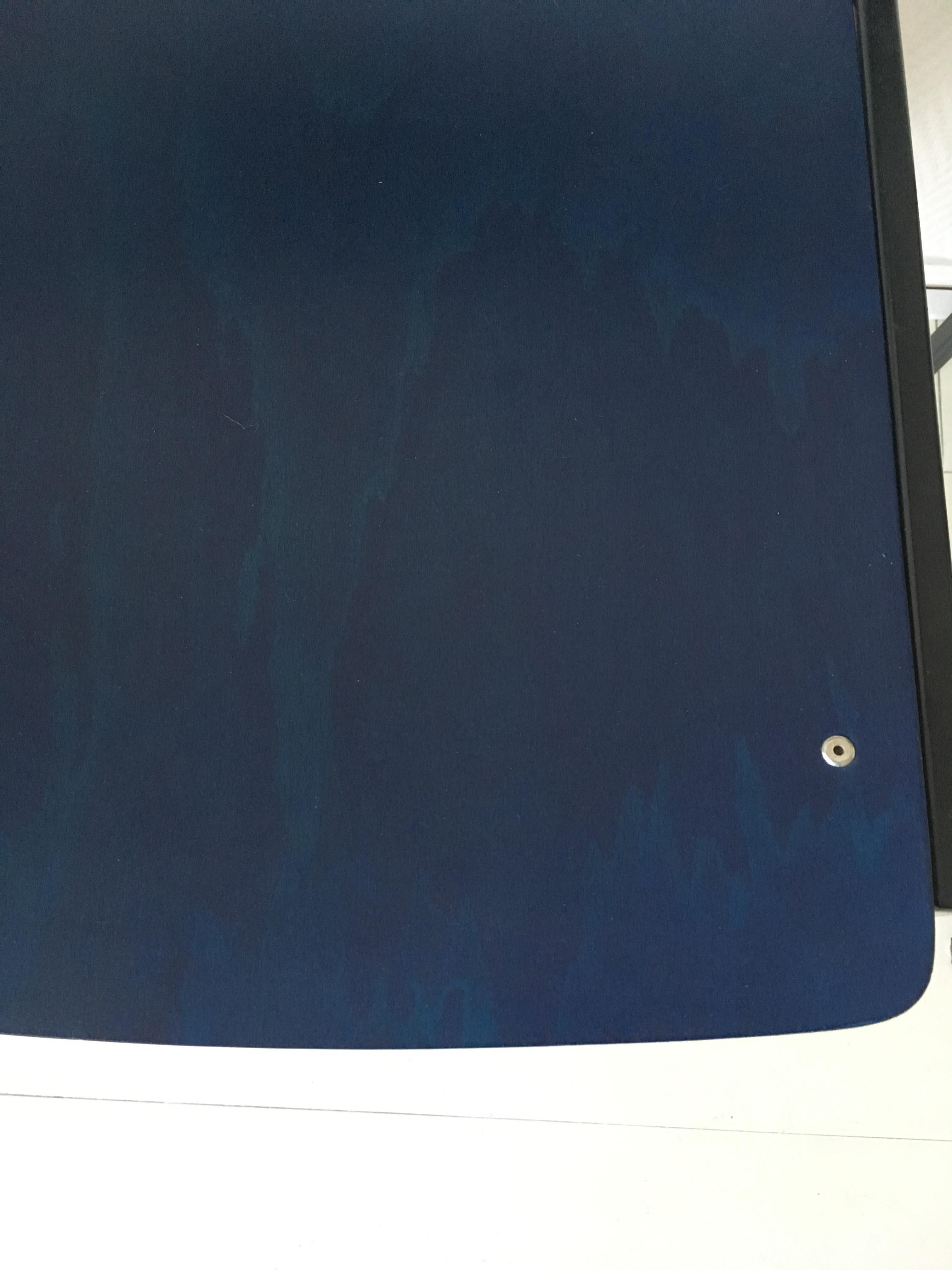 Fauteuils empilables minimalistes en métal bleu et contreplaqué de Gijs Van Der Sluis en vente 5