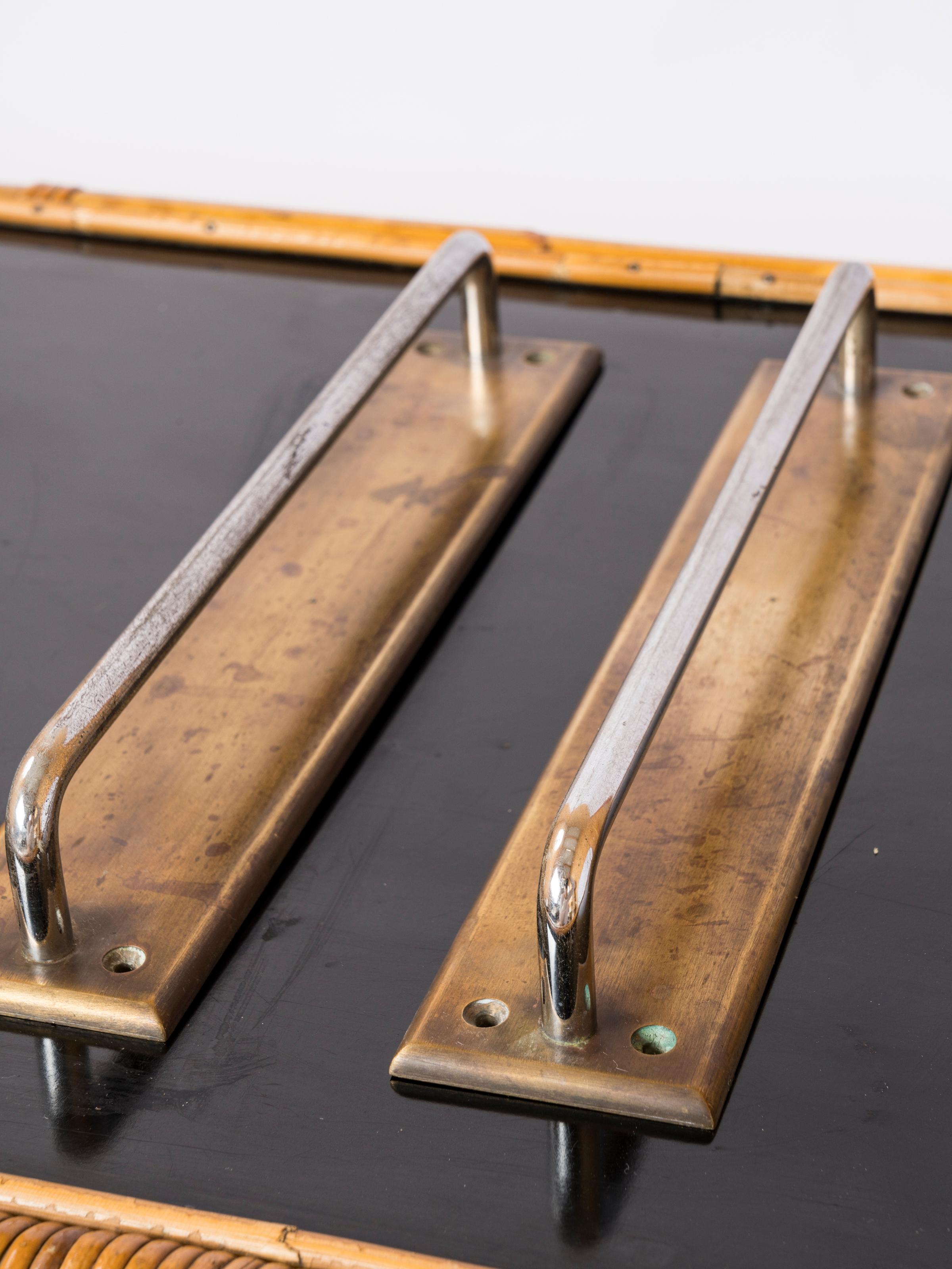 Minimalistische rechteckige Türgriffe aus Messing und Stahl - Frankreich 1970er Jahre im Angebot 2