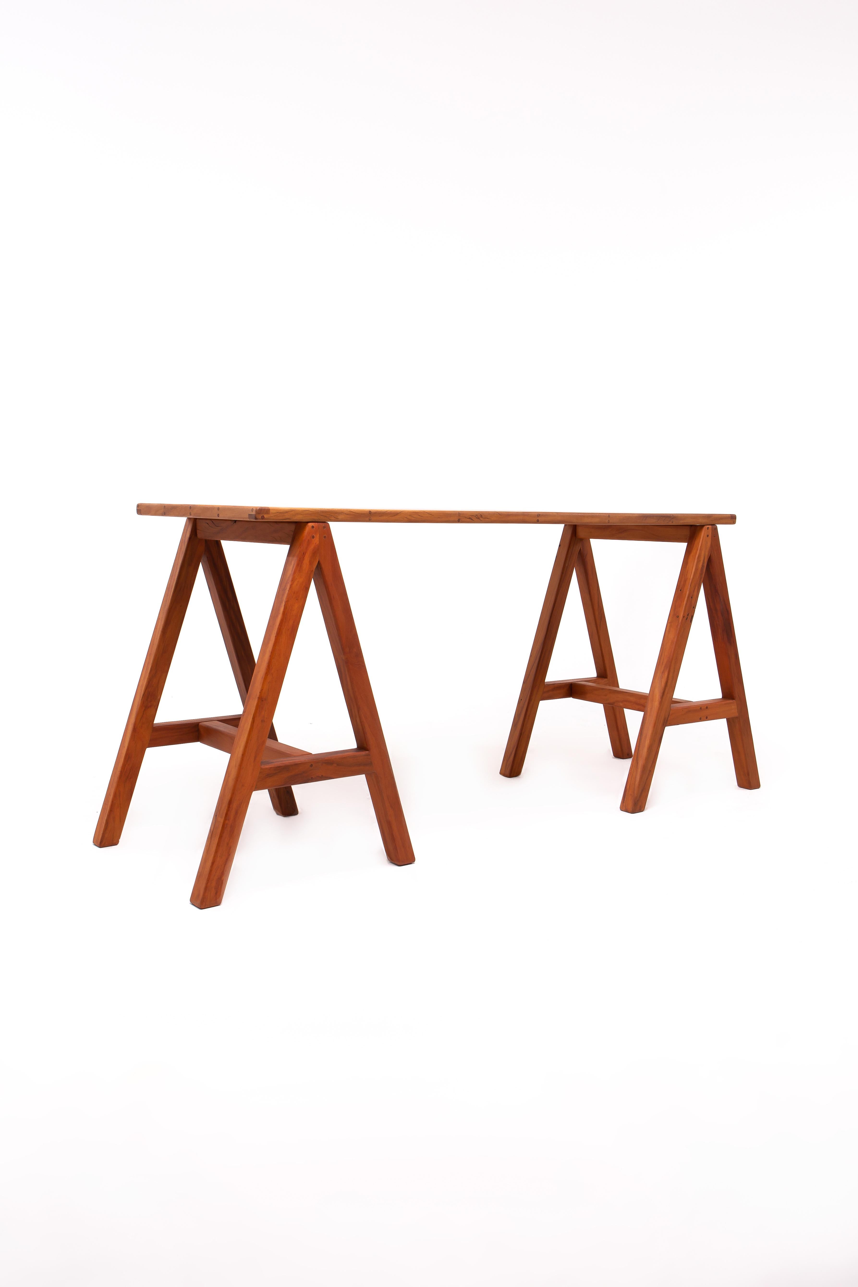 Minimalist Brazilian Handcrafted Desk ''Glória'' by Dimitrih Correa In New Condition For Sale In Rio de Janeiro, Rio de Janeiro