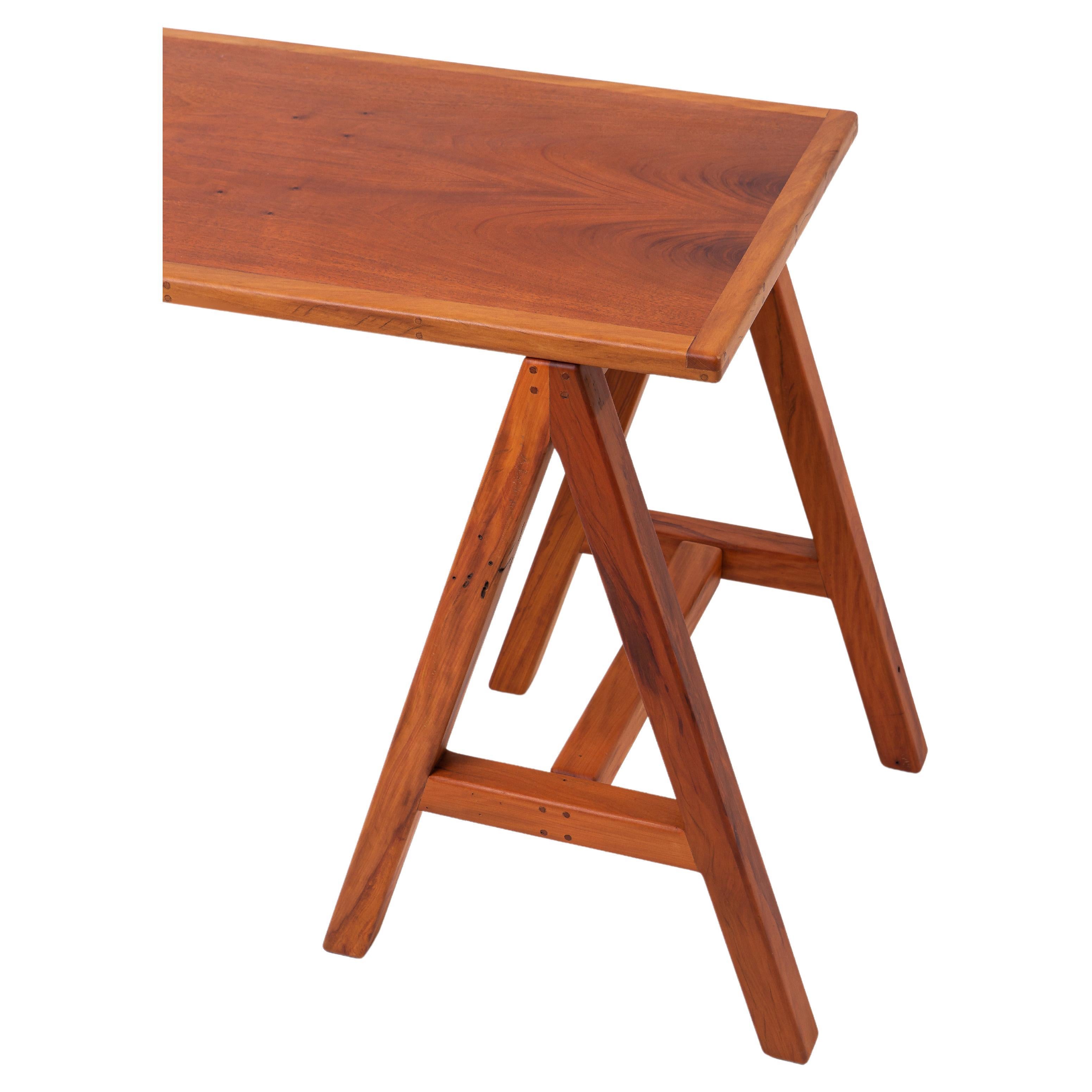 Minimalist Brazilian Handcrafted Desk ''Glória'' by Dimitrih Correa For Sale