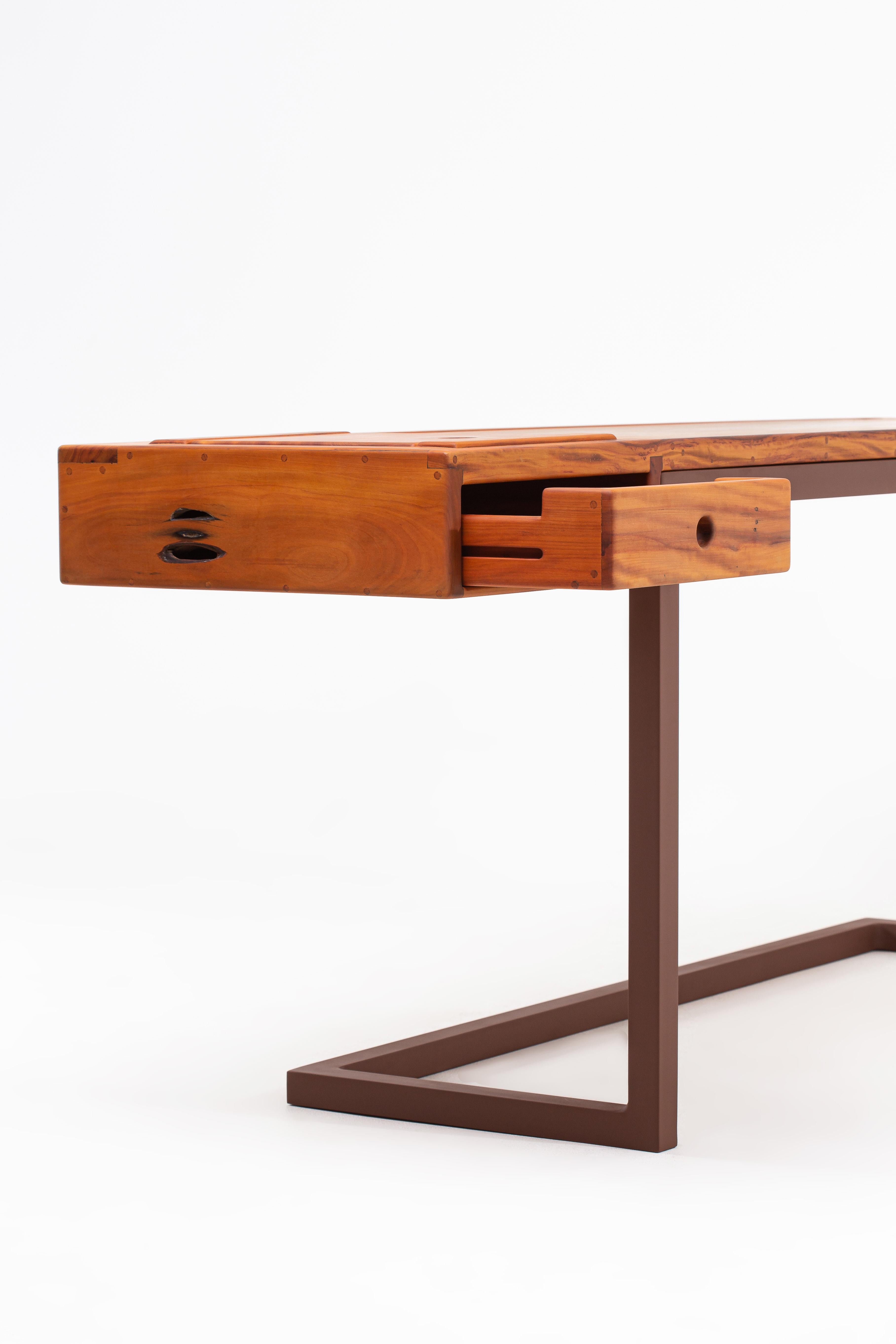 Minimalist Brazilian Handcrafted Peroba Desk ''Cantilever'' by Dimitrih Correa For Sale 2