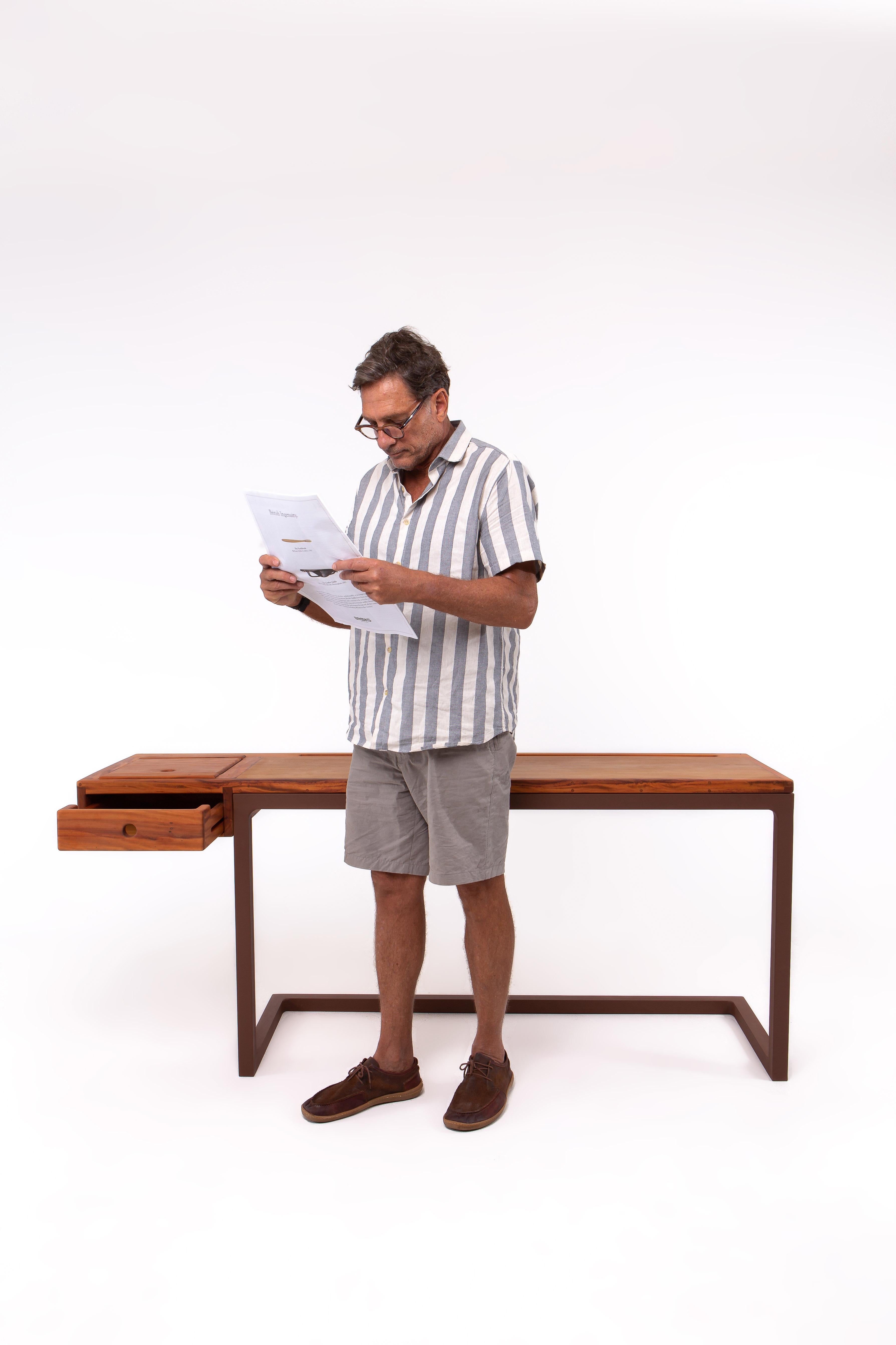 Minimalist Brazilian Handcrafted Peroba Desk ''Cantilever'' by Dimitrih Correa For Sale 7