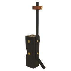 Lampe brésilienne minimaliste Grassho de Dimitrih Correa & Guilherme Pimentel