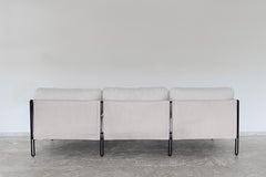 Minimalist Brazilian Sofa ´Sonia´ by Samuel Lamas