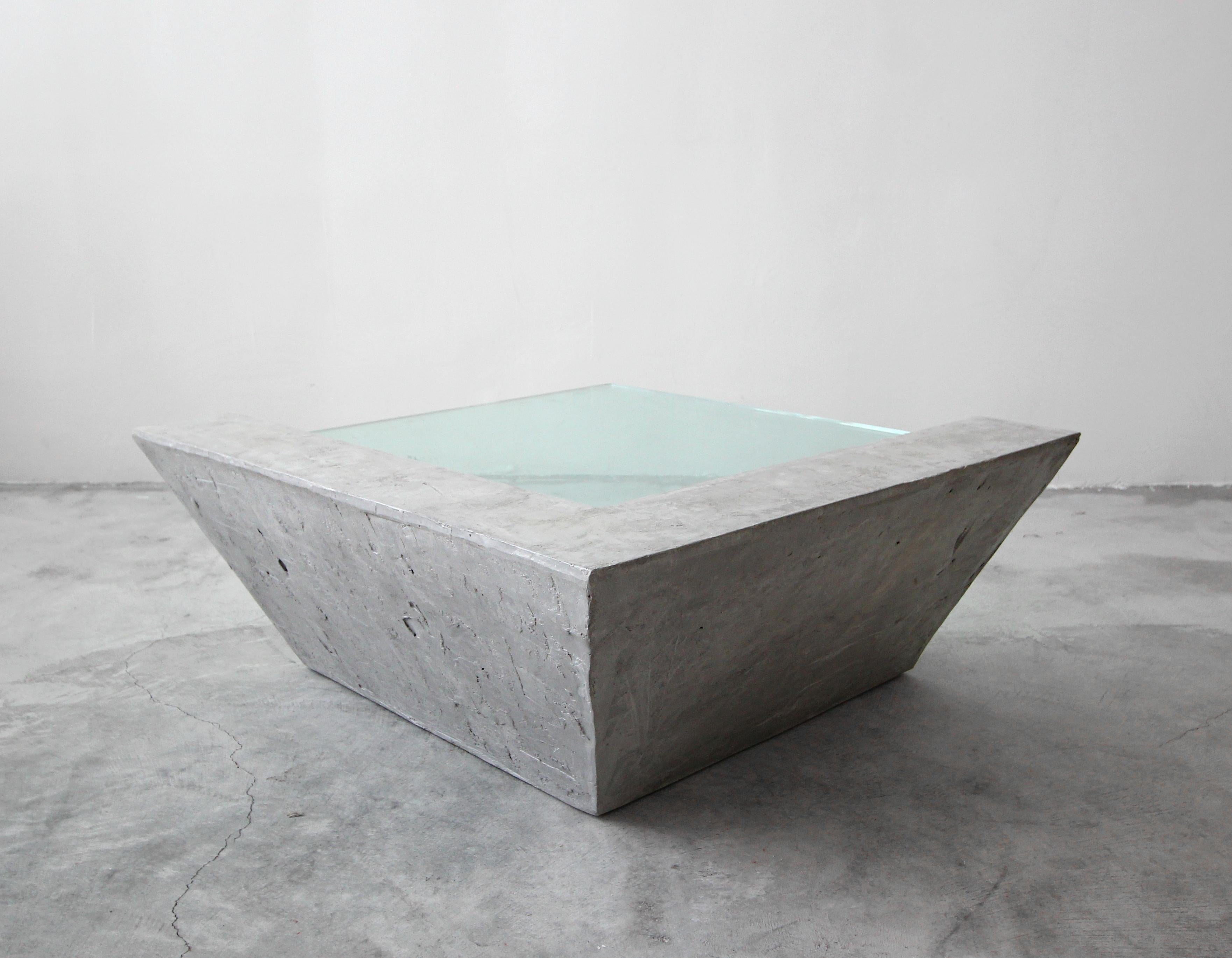 Minimalist Cantilevered Faux Concrete Plaster and Glass Coffee Table In Good Condition In Las Vegas, NV